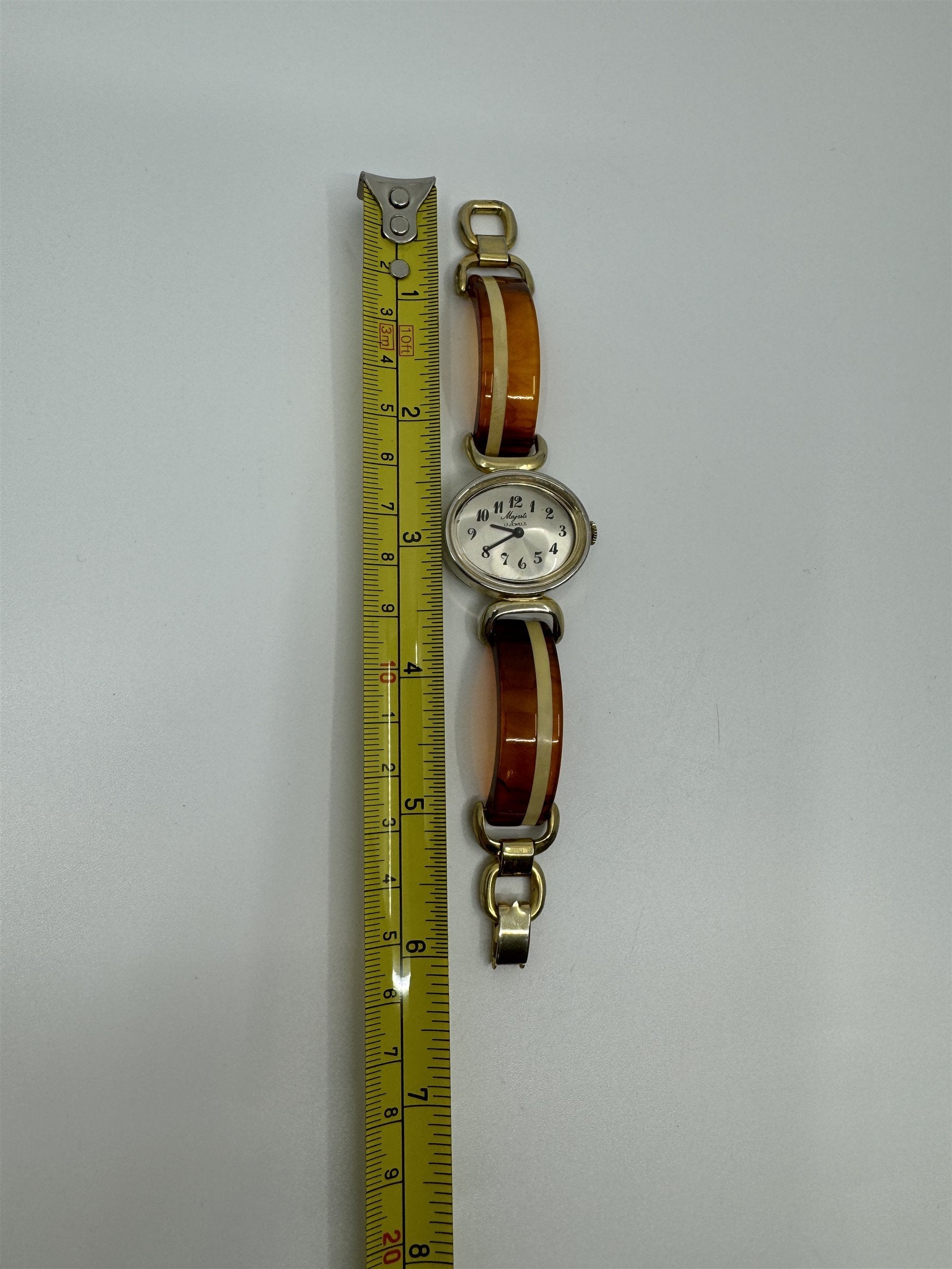 VTG 1940s Majesti Womens Watch Bakelite Strap 17 Jewels Manual Wind
