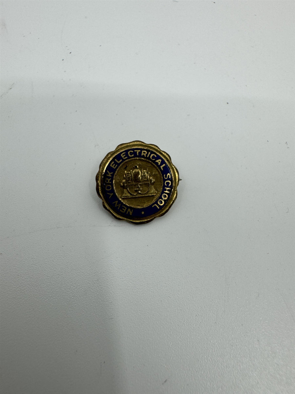 Vtg New York Electrical School Pinback Lapel Service Award Badge Memorabilia