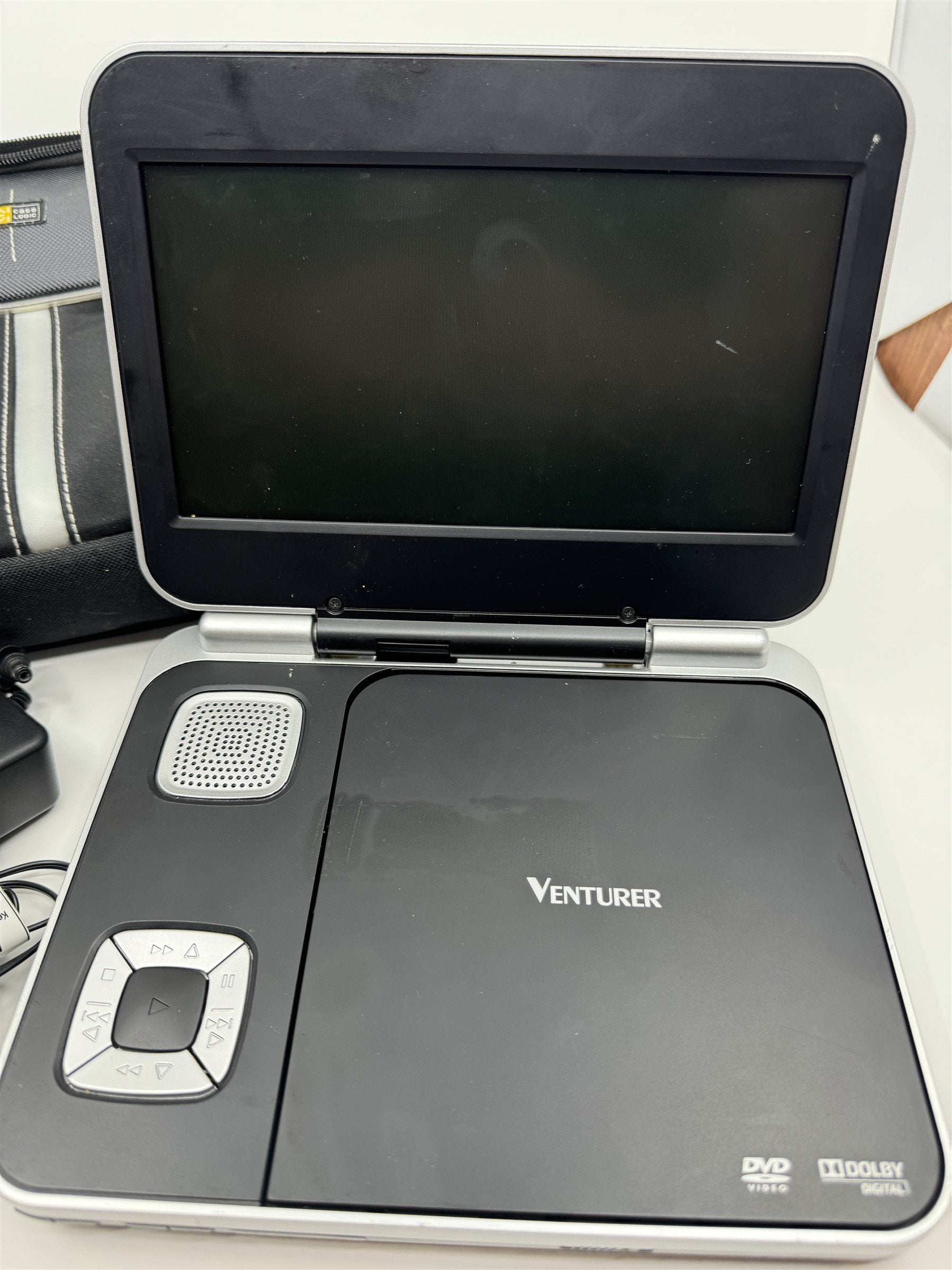 Venturer Portable DVD Player PVS8380 Includes Wall+Auto Chargers and Travel Case