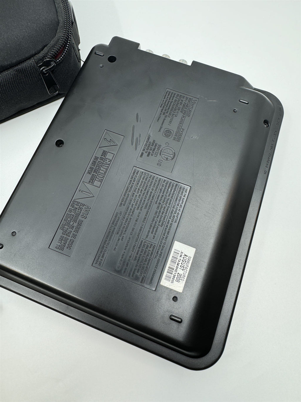 Venturer Portable DVD Player PVS8380 Includes Wall+Auto Chargers and Travel Case