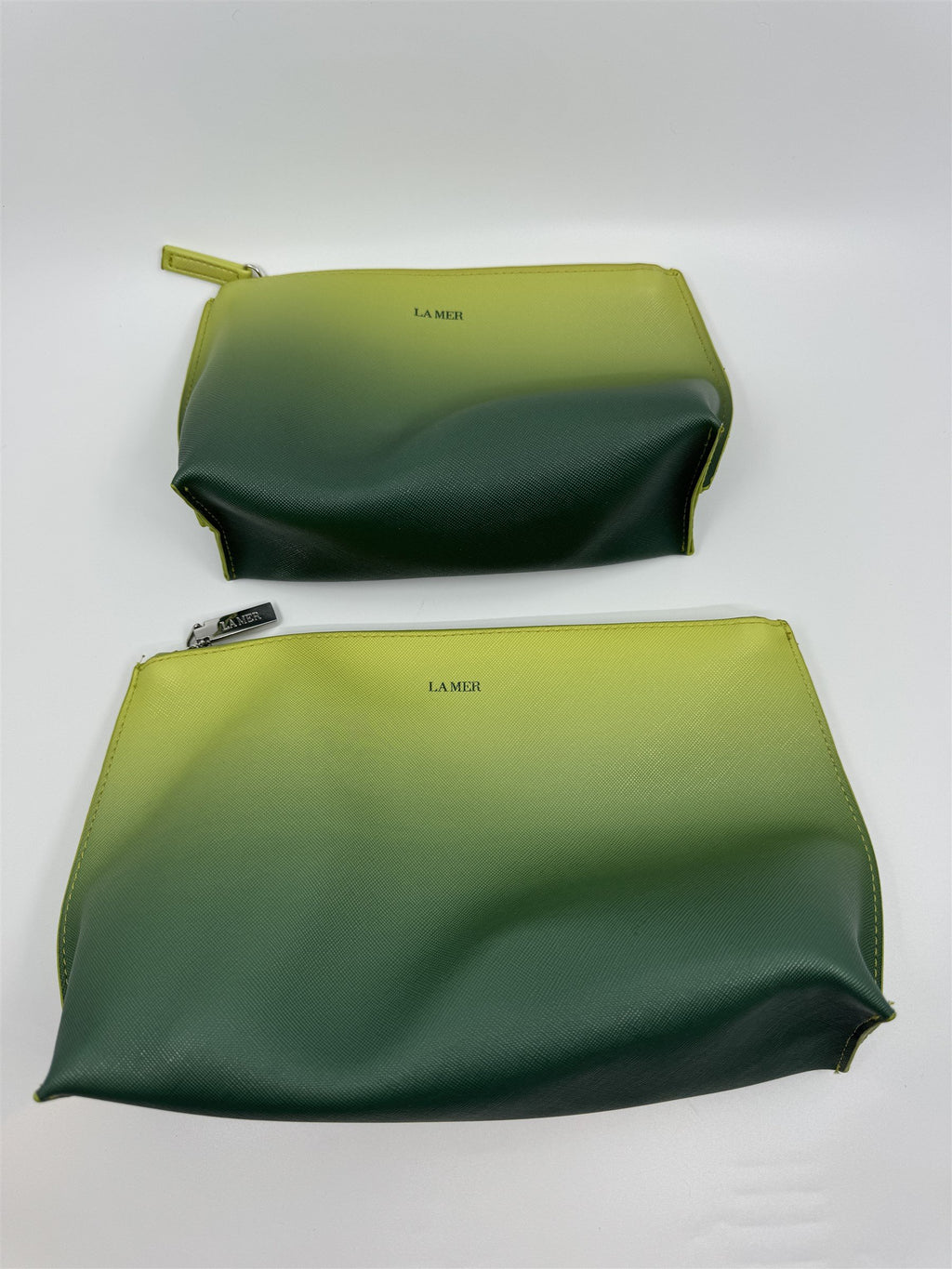 Set of 2 Small and Large La Mer Cosmetics Promo Makeup Bags in Green Hombre
