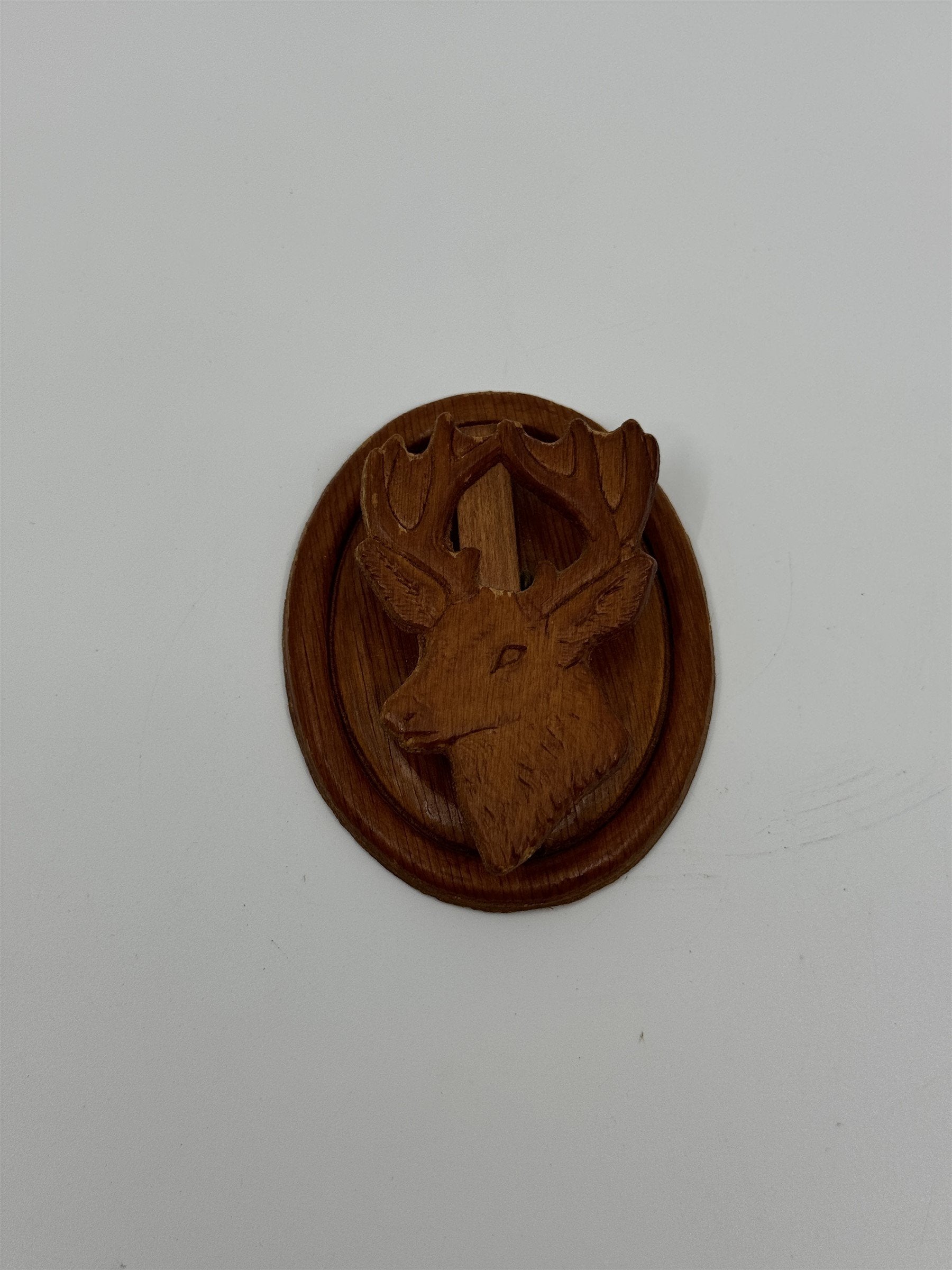 Vintage Wooden Canadian Deer Wall Note Clip Card Holder Made in Canada
