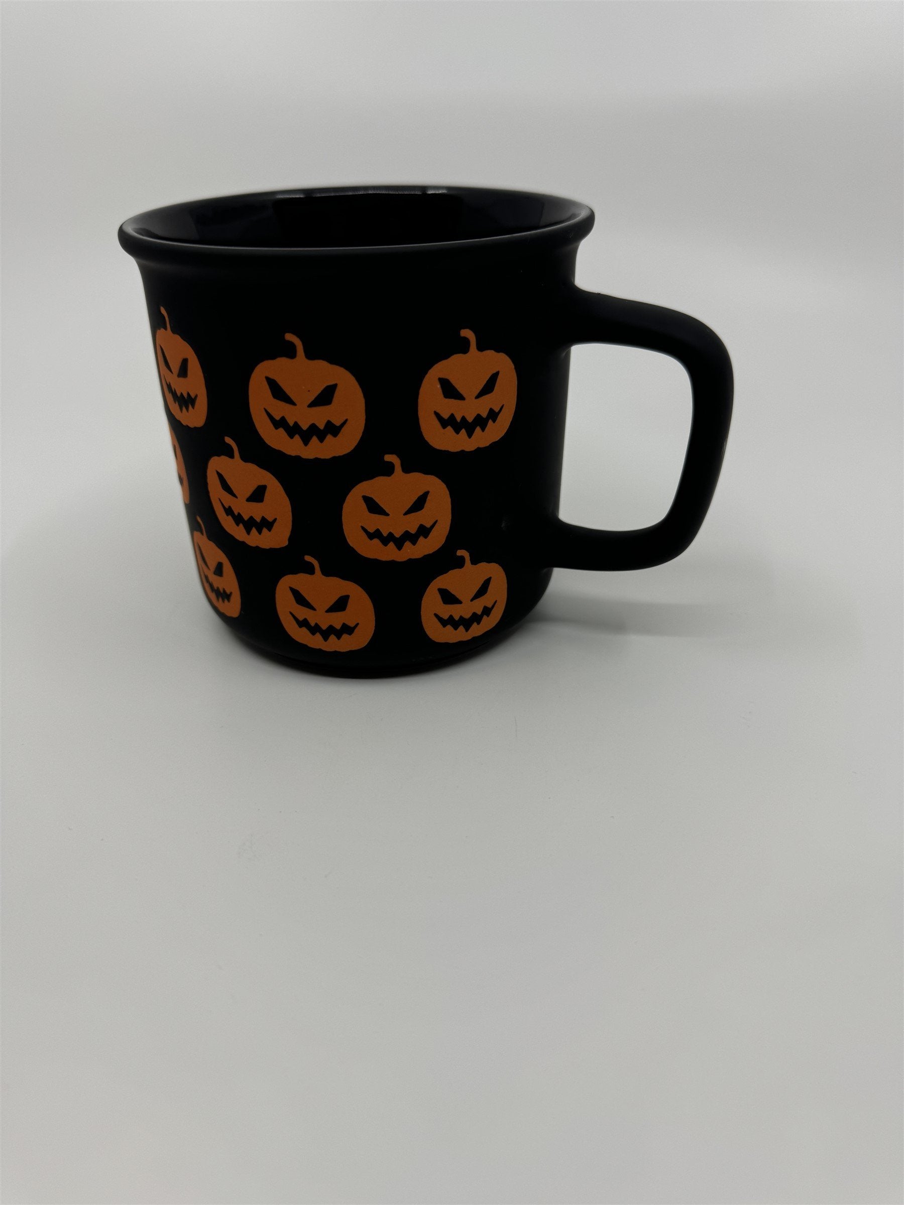 Halloween Jack-O-Lantern Pumpkin Mug Black Matte Feel