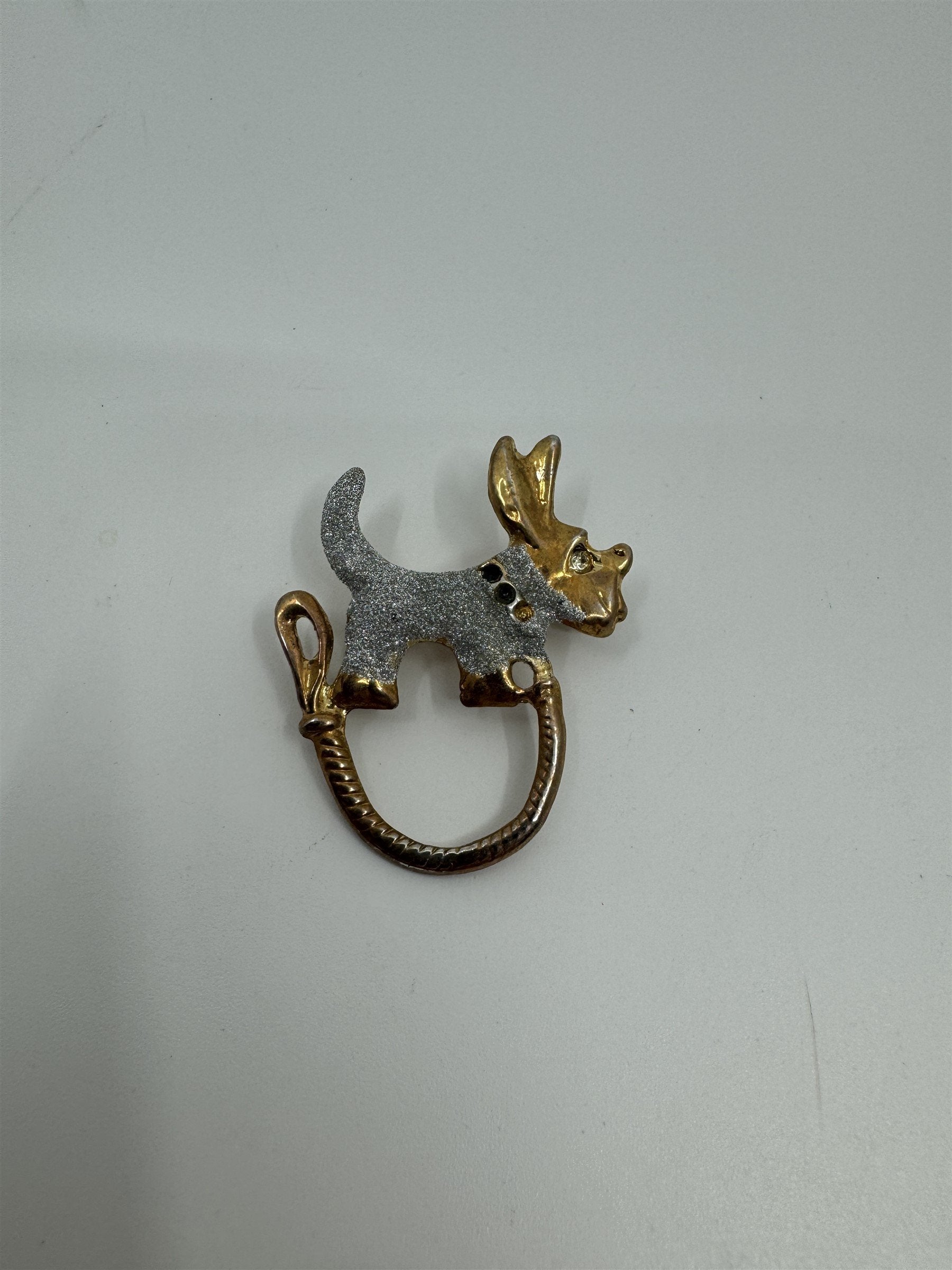 Vintage Scottie Dog /w Leash Brooch Pin Gold-Tone /w Silver and Gems