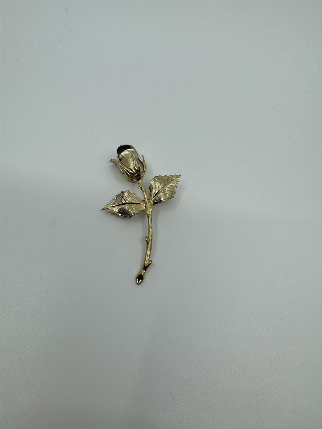 Vintage Gold-Toned Rose Flower Floral Brooch Unsigned