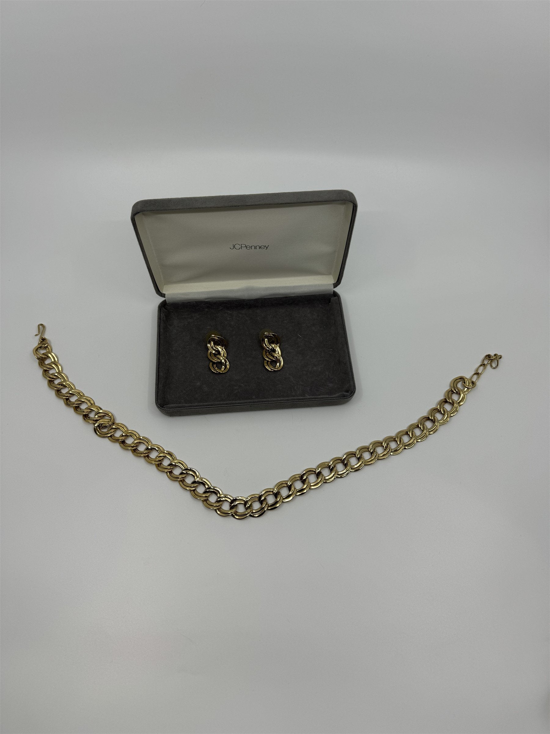 Premium Rope Gold Toned Costume Jewelry JC Penney Necklace and Earrings Set