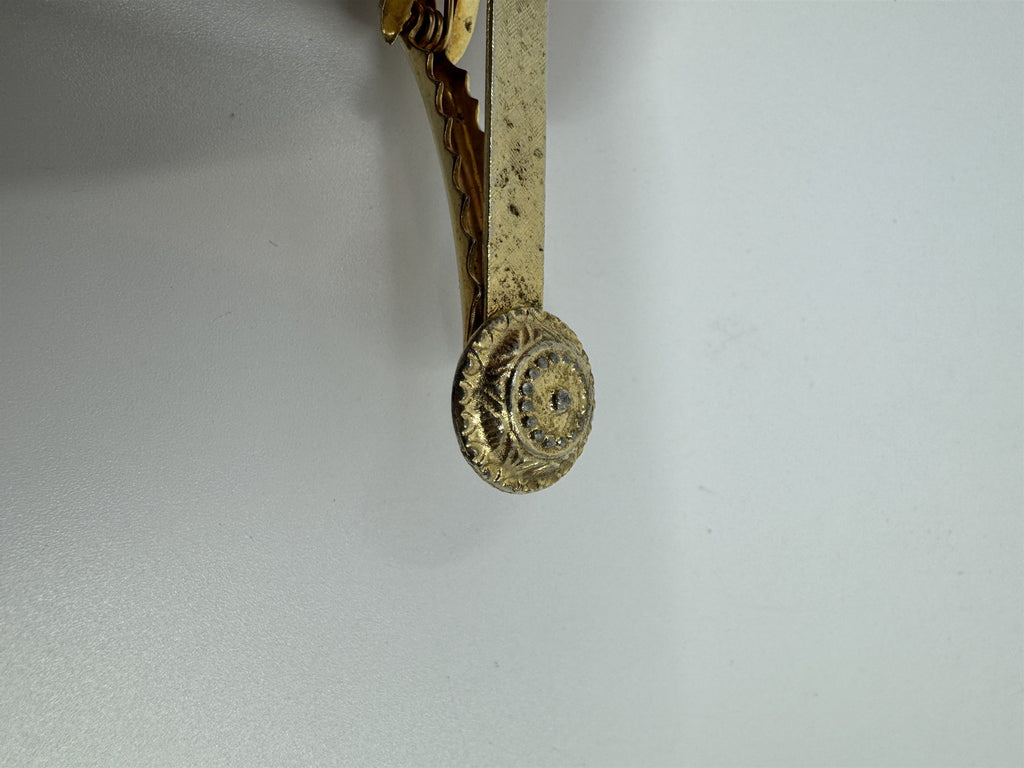 Vintage Tie Bar Tie Clip Gold Toned /w Textured Star Badge (Possibly Swank?)