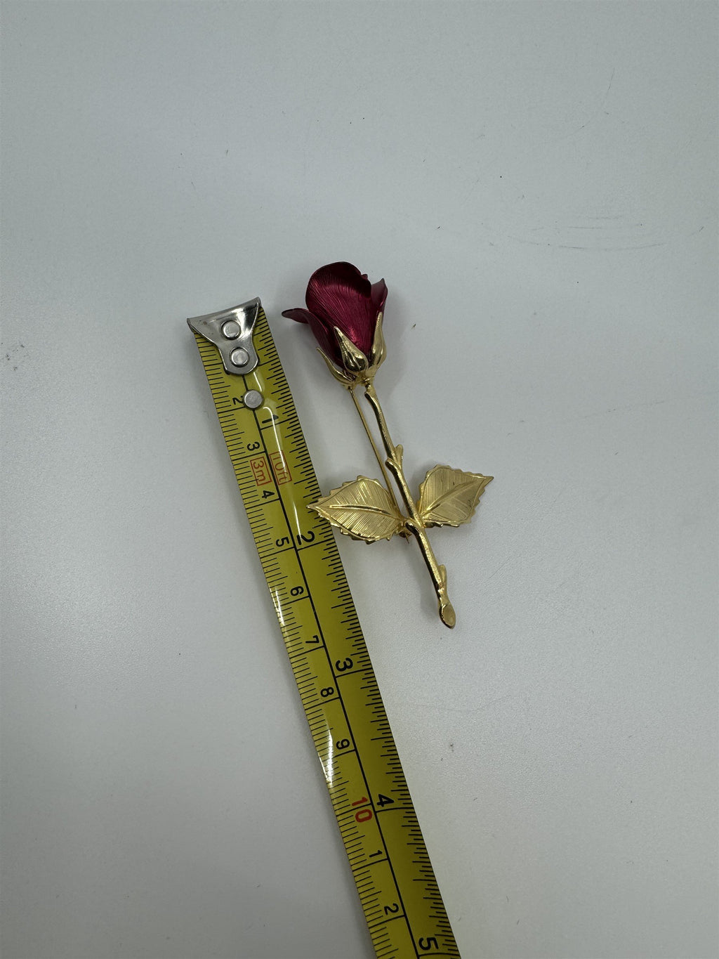 Vintage Red and Gold-Toned Rose Flower Floral Brooch Unsigned