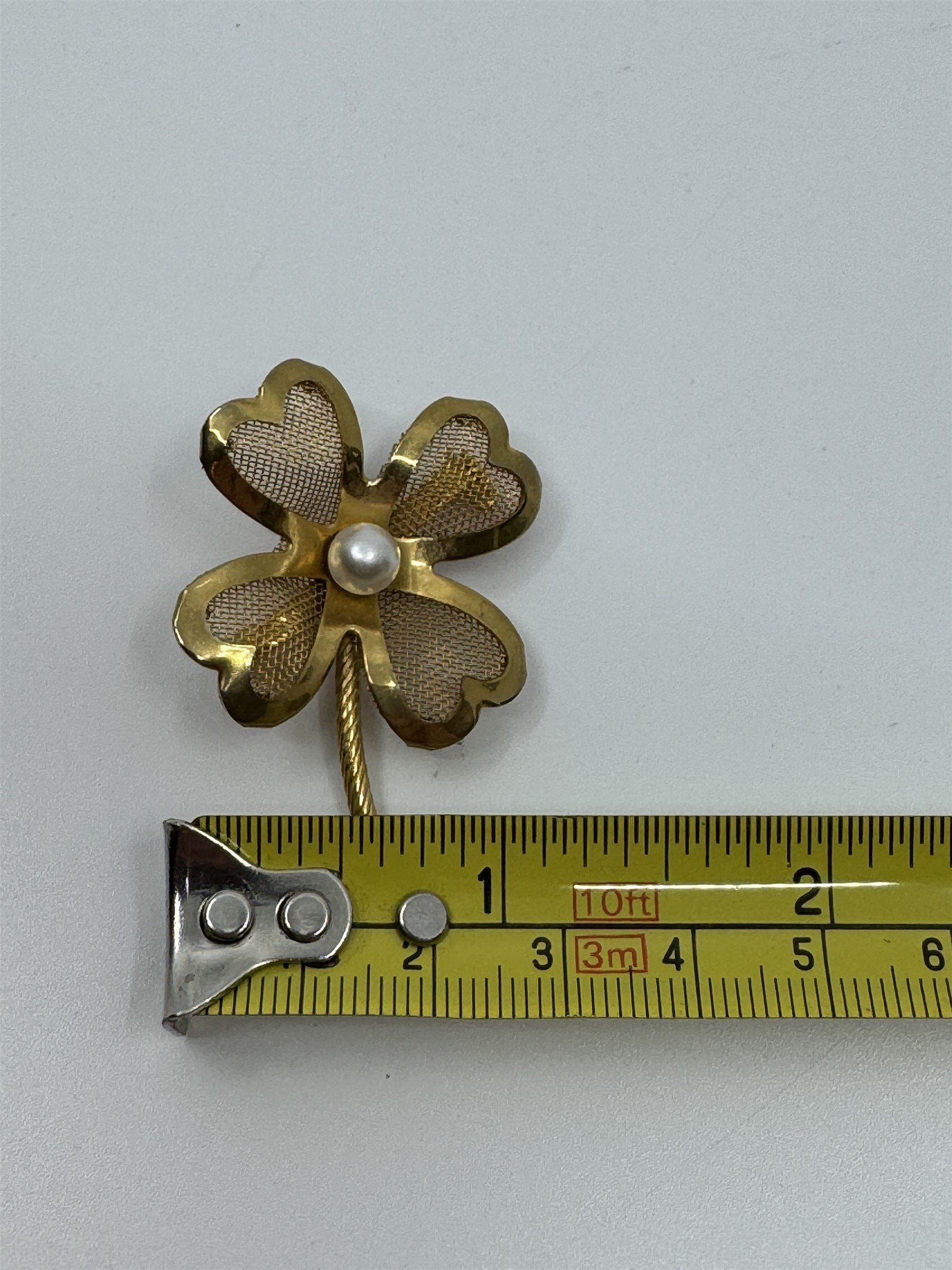 Vintage Four Leaf Clover Metal Brooch /w Faux Pearl Gold Tone Pin Lucky Brooch
