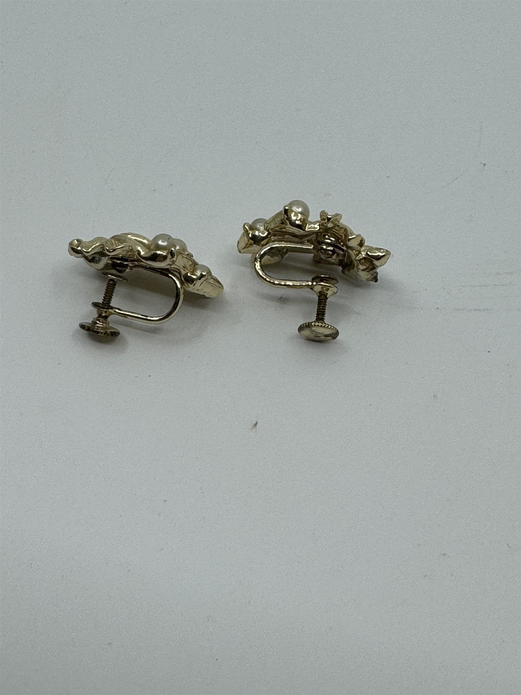 Vintage Coro Screw-On Earrings Grapevines/Floral/Flowers Rhinestones Faux Pearls