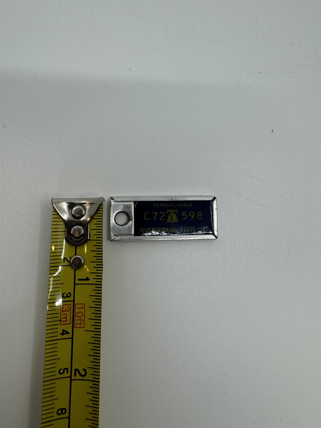 Vintage 1976 PENNSYLVANIA Mini License Plate Keychain Disabled Veterans Tag