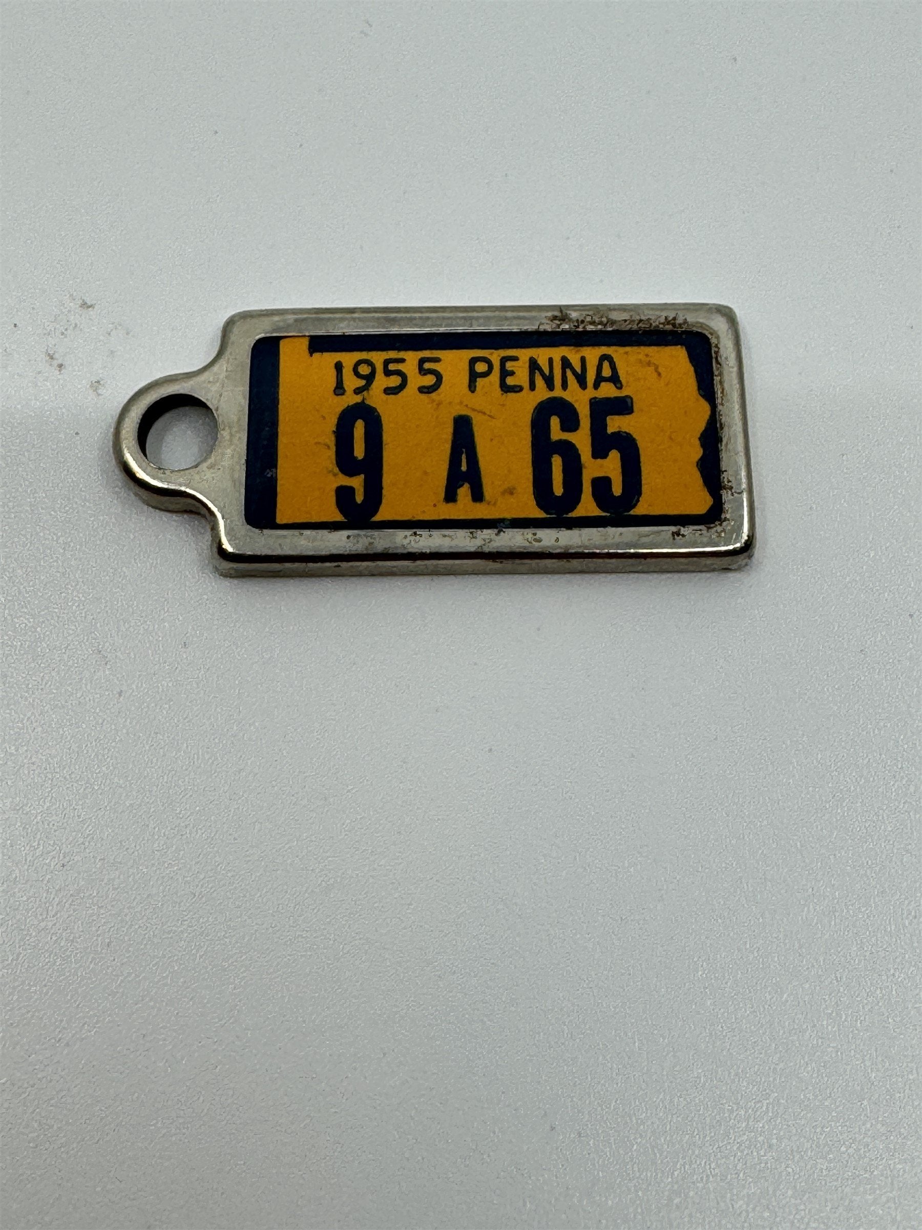Vintage 1955 PENNSYLVANIA Mini License Plate Keychain Disabled Veterans Tag DAV