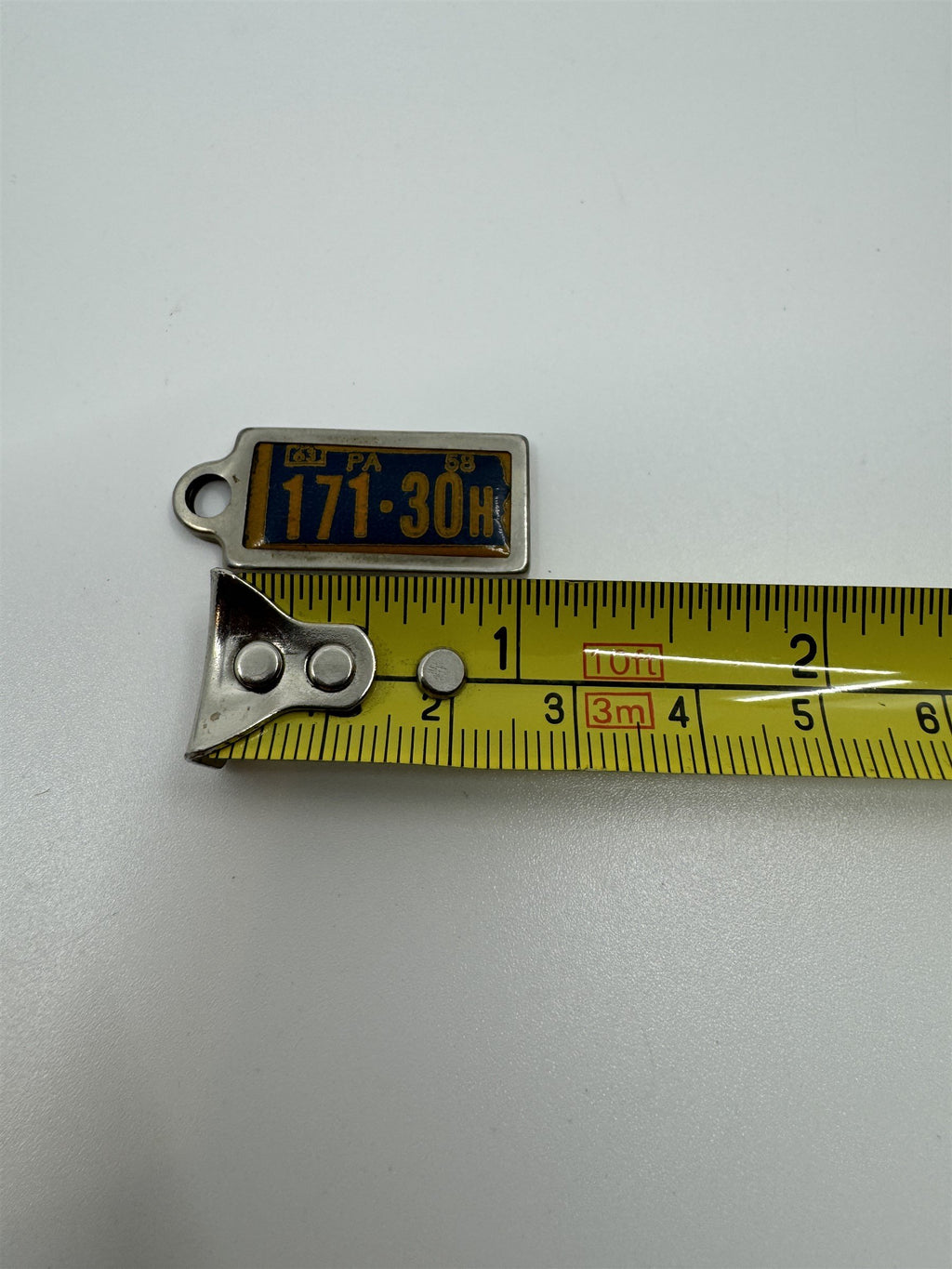 Vintage 1958 PENNSYLVANIA Mini License Plate Keychain Disabled Veterans Tag DAV