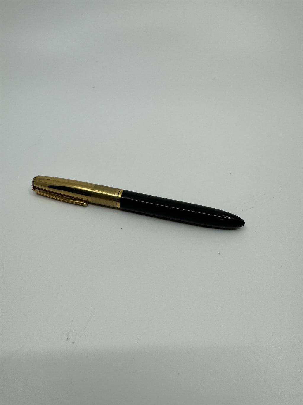 Vintage Rotary Brand USA Fountain Pen Black & Gold