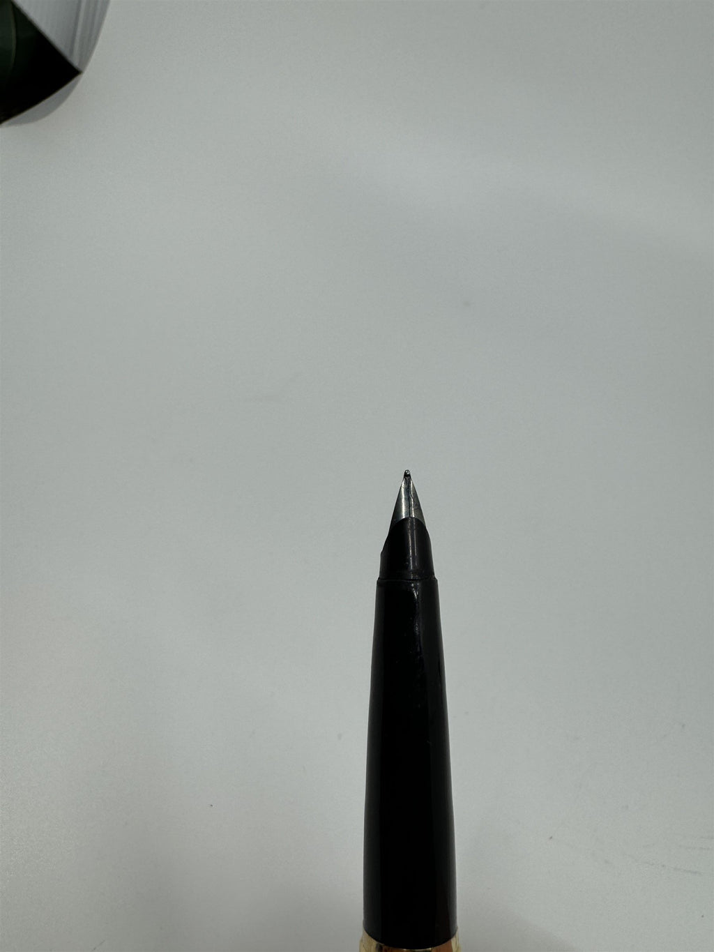 Vintage Parker USA Fountain Pen Black with Silver and Gold Cap and Accents