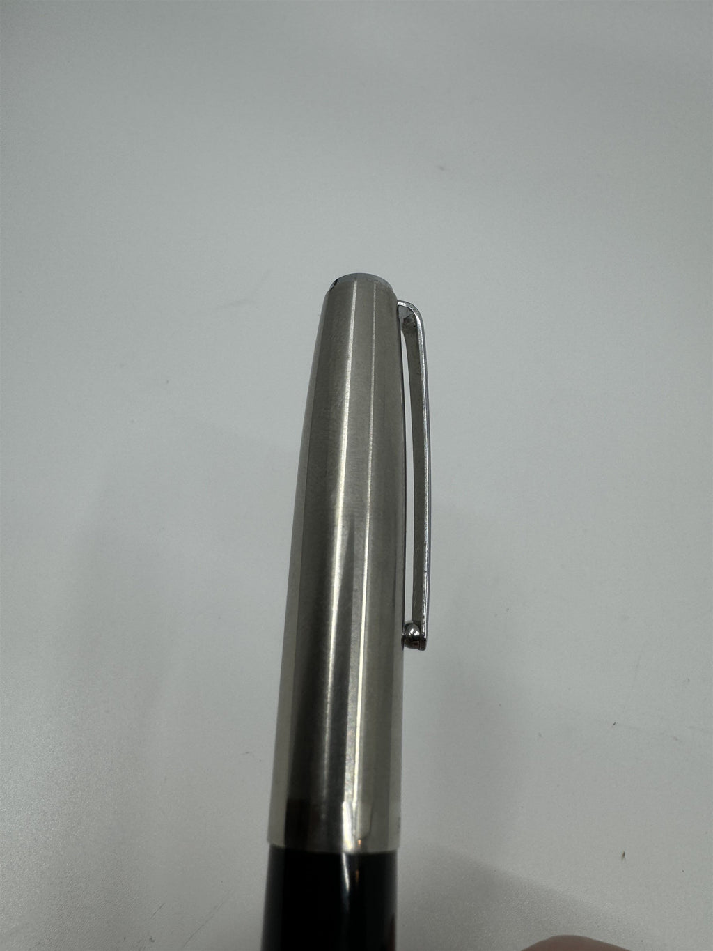 Vintage Parker USA Fountain Pen Black with Silver Cap *Hairline Crack*