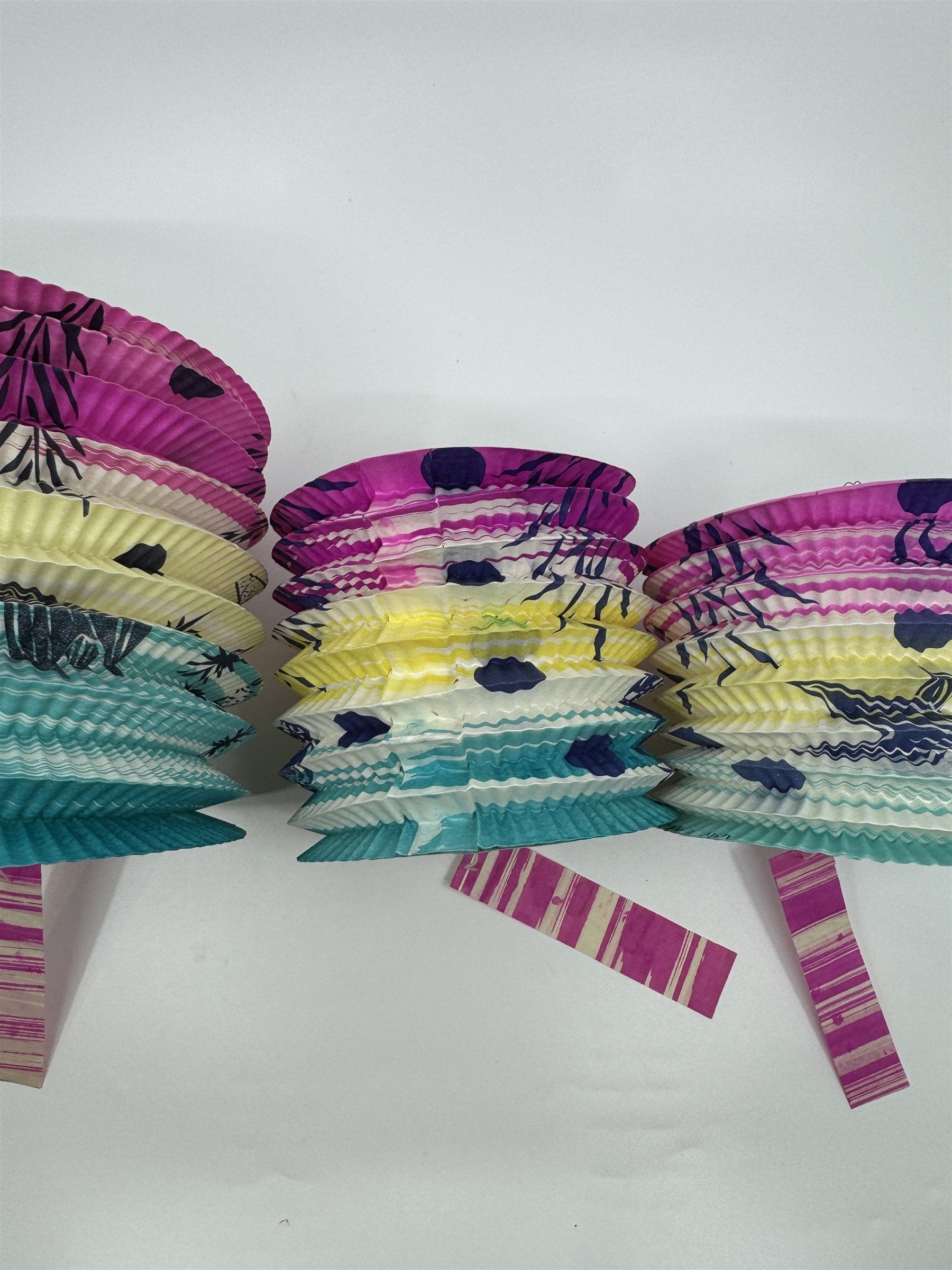 Set of 3 Made in Japan Old Stock Paper Lanterns Pink/Blue 1x 6in and 2x 4in