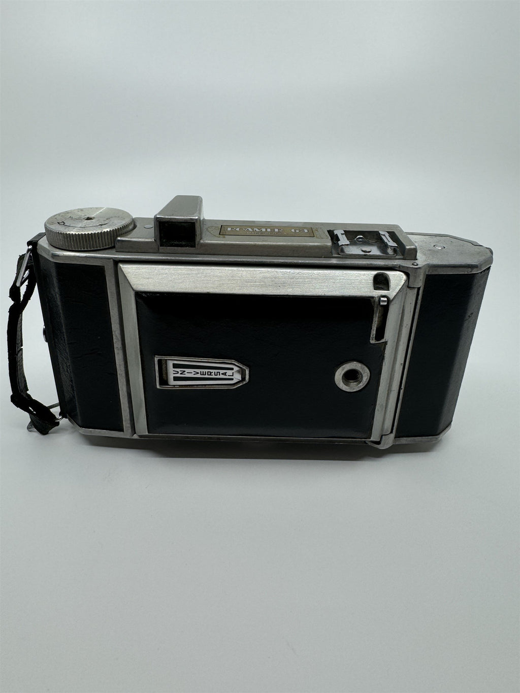 Vtg Antique Universal Roamer 63 Camera USA Made Untested Photography