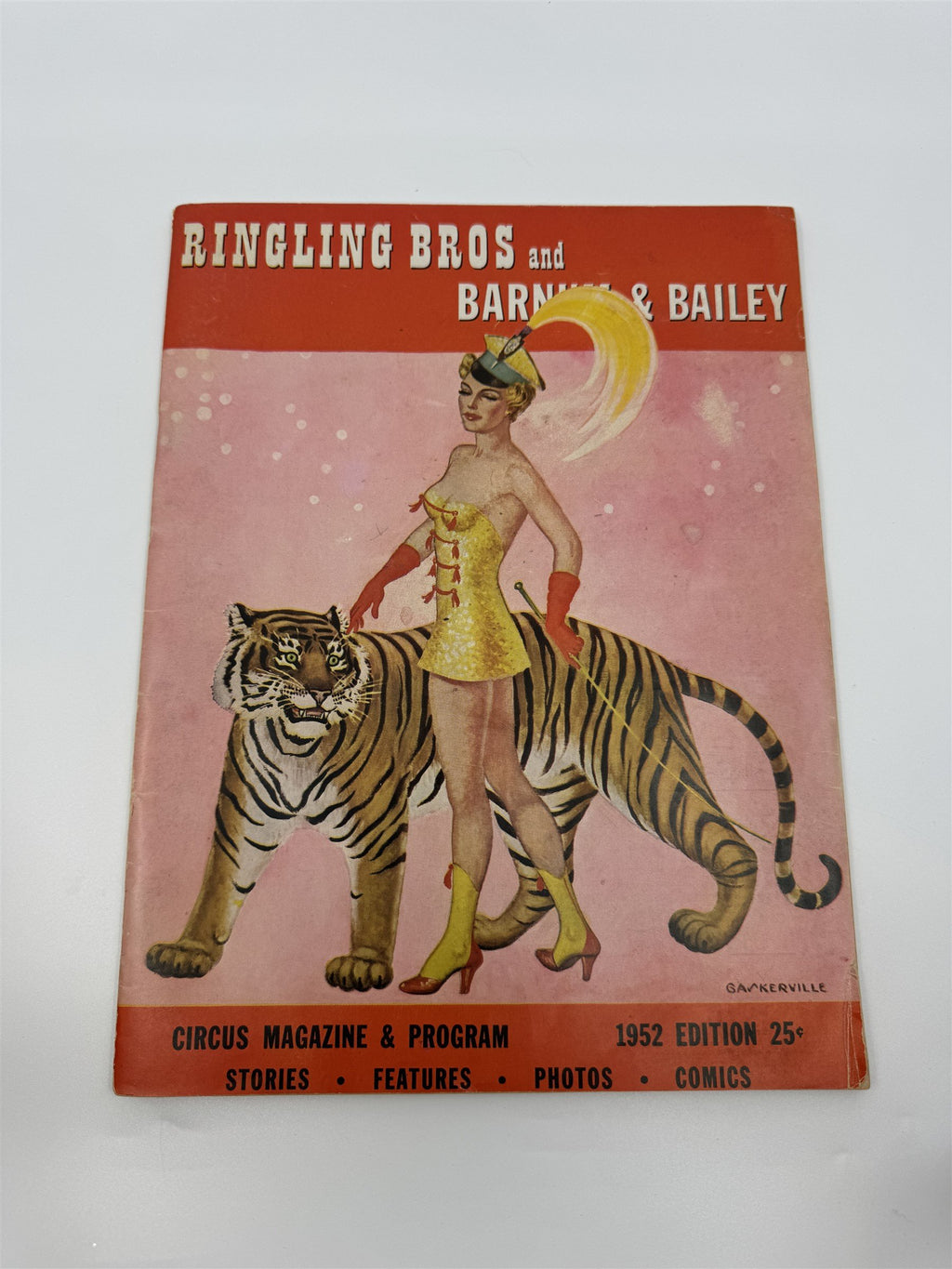 VINTAGE 1952 RINGLING BROS AND BARNUM & BAILEY CIRCUS MAGAZINE AND PROGRAM PACK