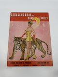 VINTAGE 1952 RINGLING BROS AND BARNUM & BAILEY CIRCUS MAGAZINE AND PROGRAM PACK