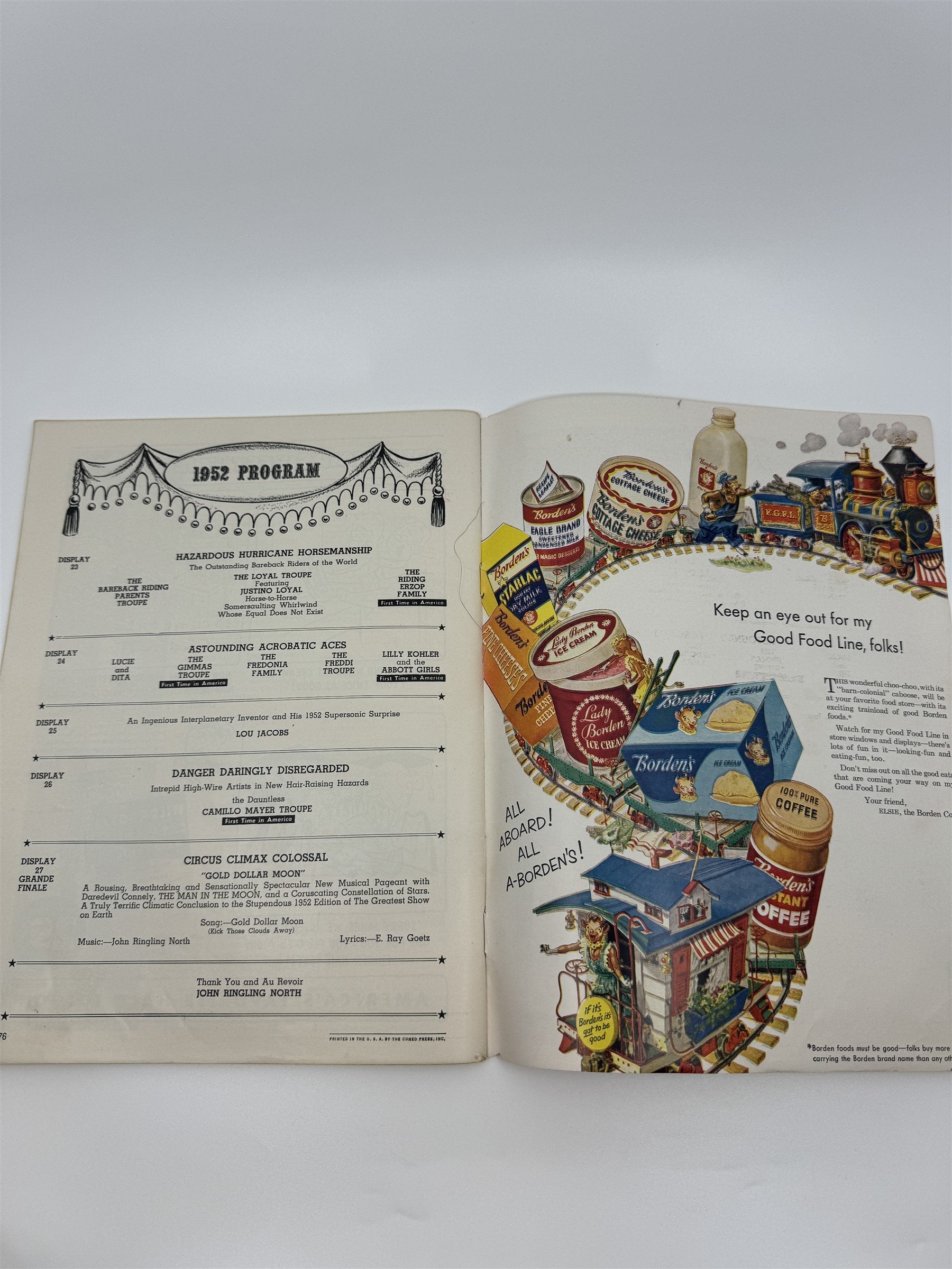VINTAGE 1952 RINGLING BROS AND BARNUM & BAILEY CIRCUS MAGAZINE AND PROGRAM PACK