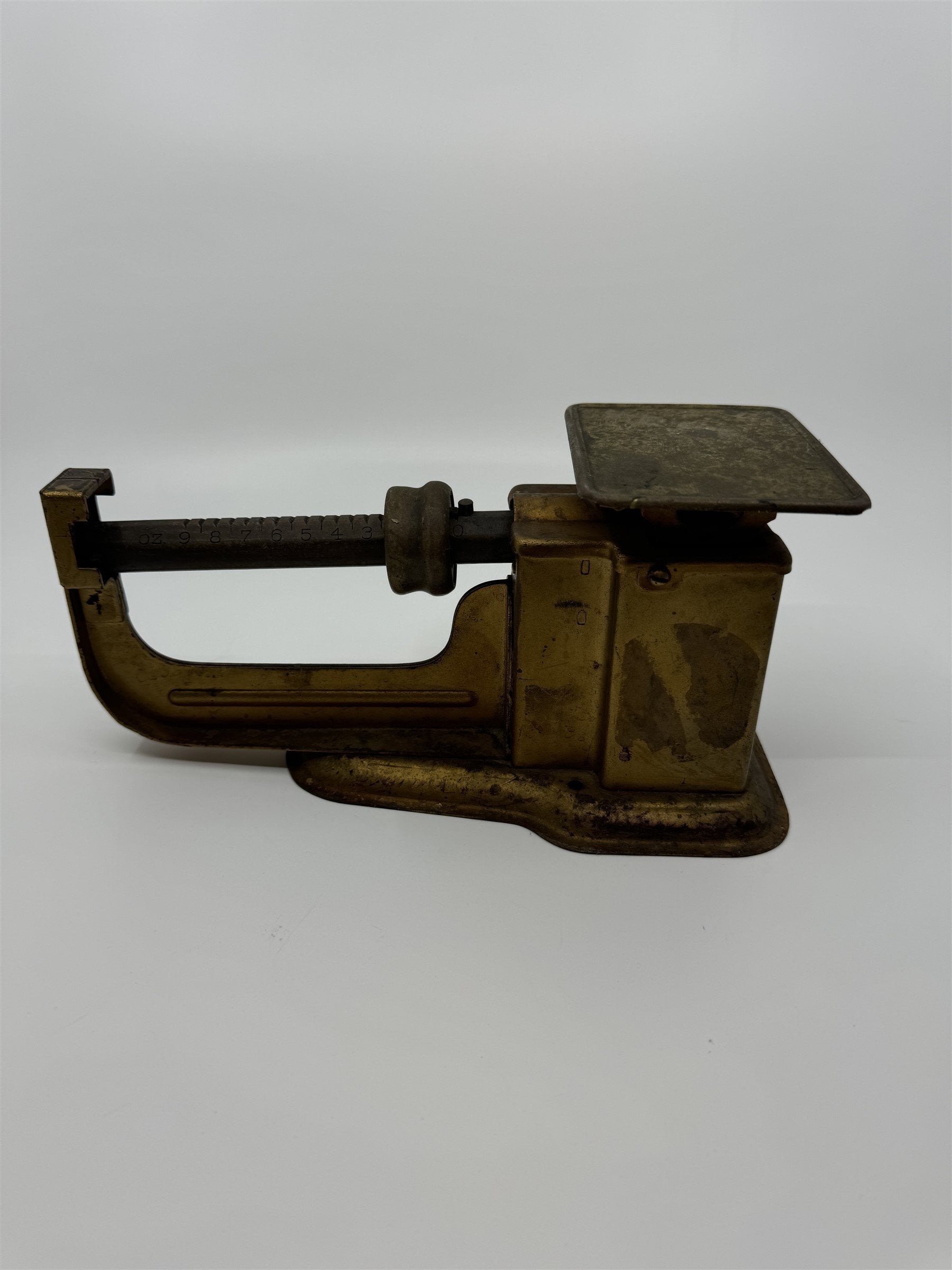 Vintage Triner Scale & Mfg. Co. Metal Postage Scale Oz Antique Postal Scale