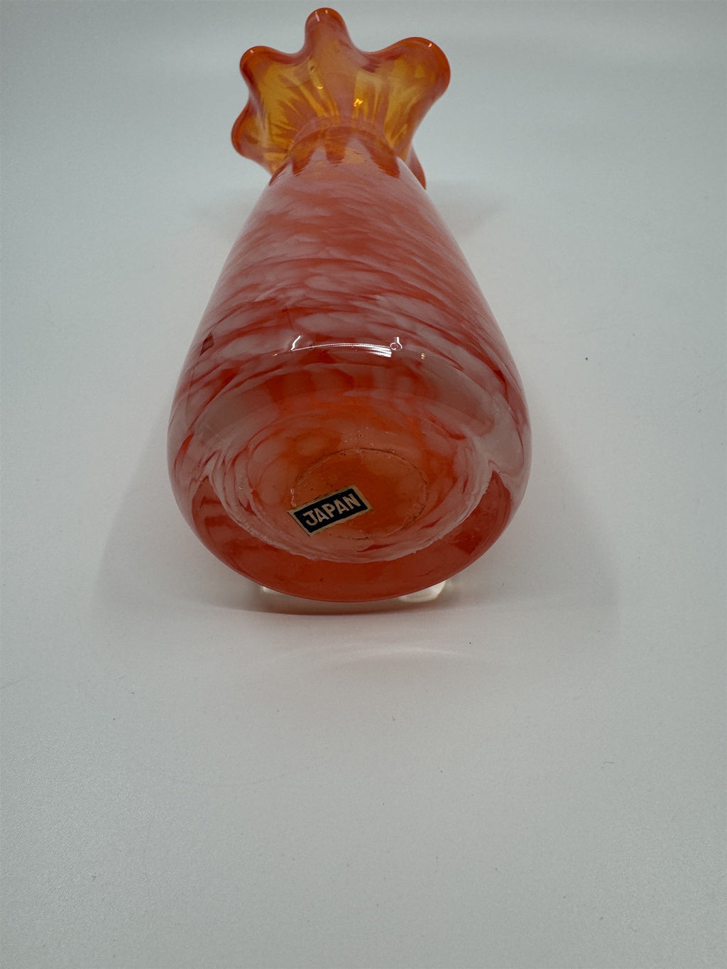 Vintage 8-1/4" Tall Hand Blown Ruffled Edge Orange Swirl Art Glass Vase JAPAN
