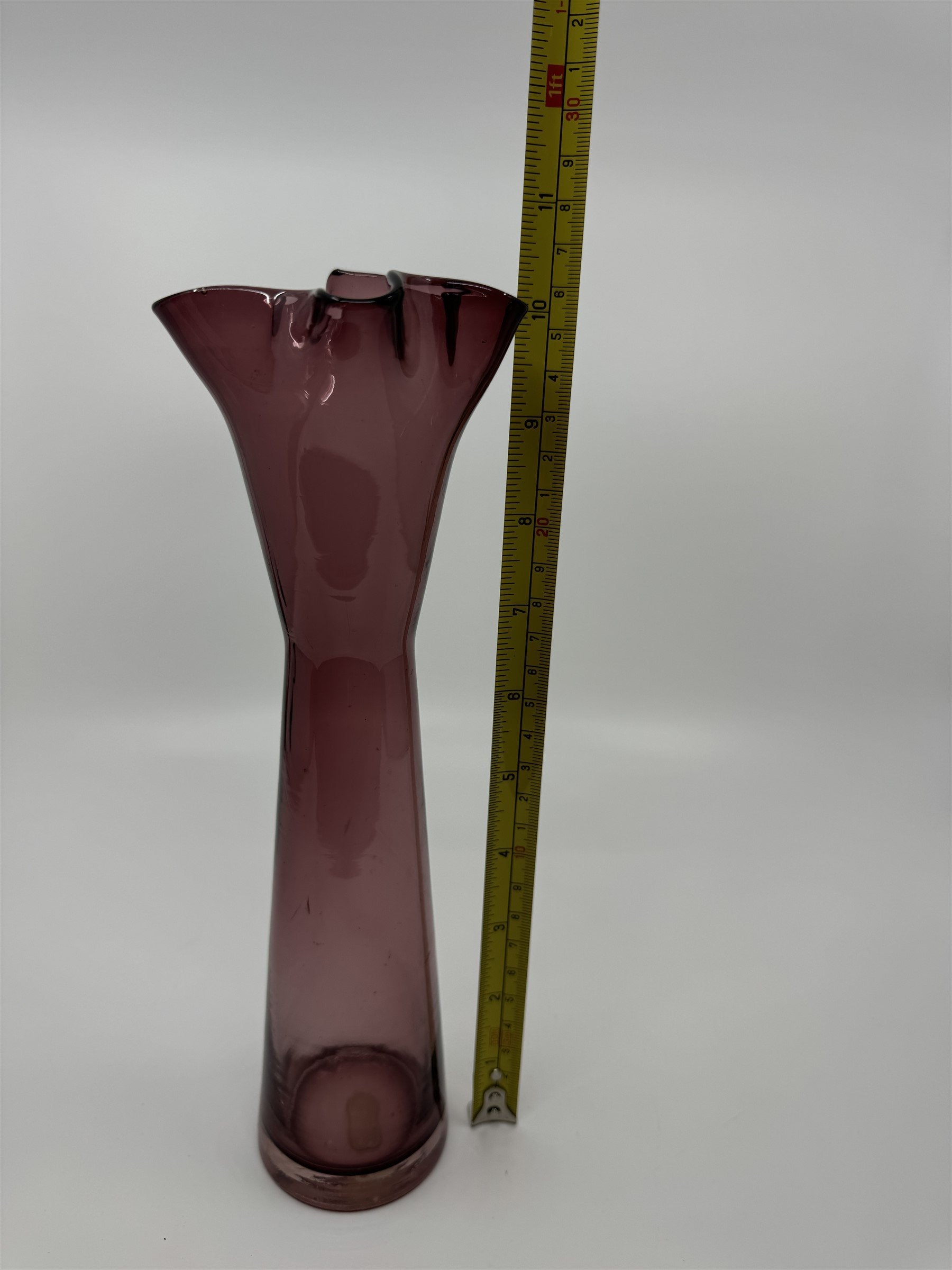 Vintage 10" Tall Hand Blown Ruffled Edge Purple Art Glass Vase Norcrest JAPAN