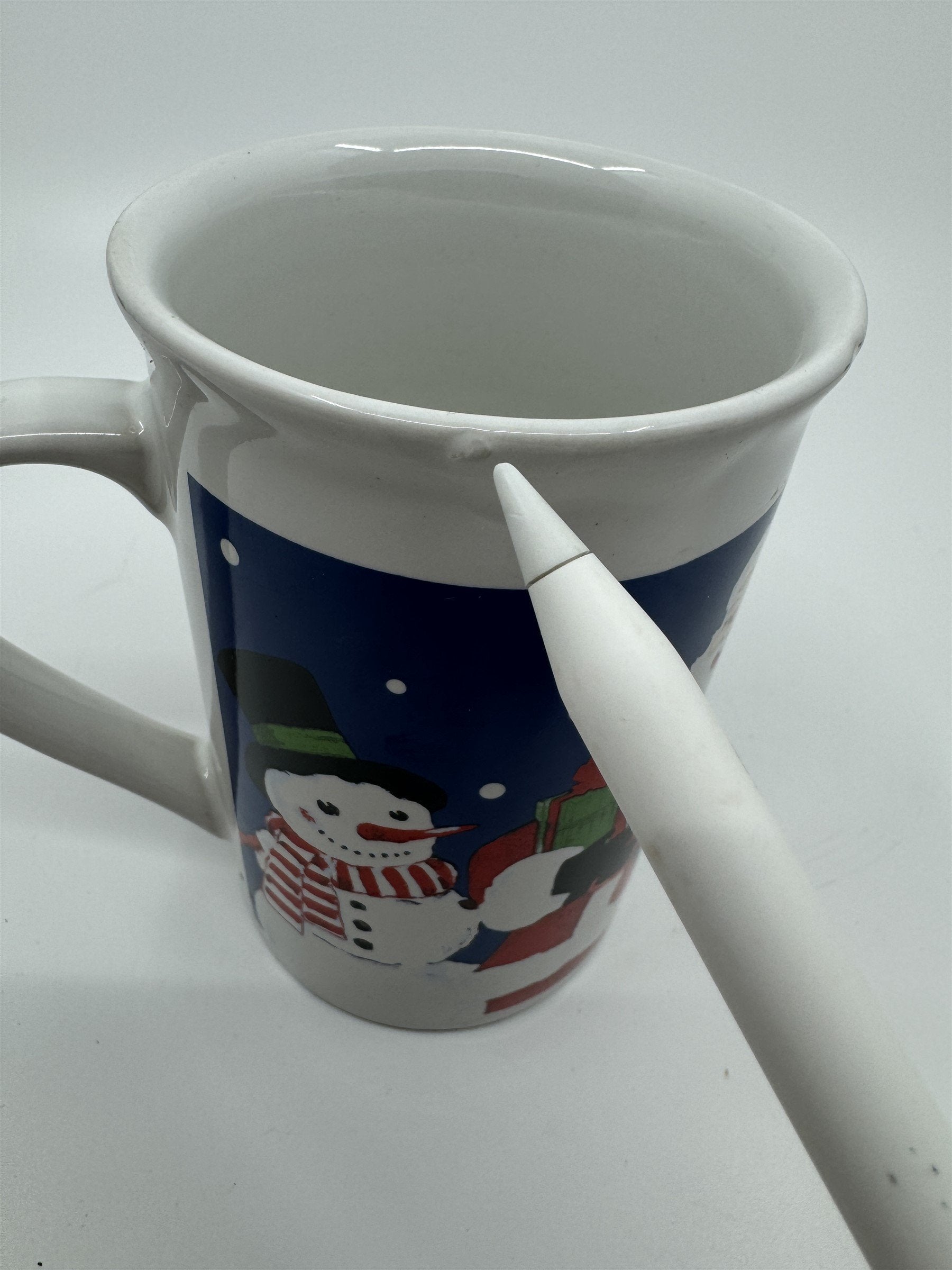 Vintage Royal Norfolk 10oz Christmas Santa Claus Snowman Coffee Hot Cocoa Mug
