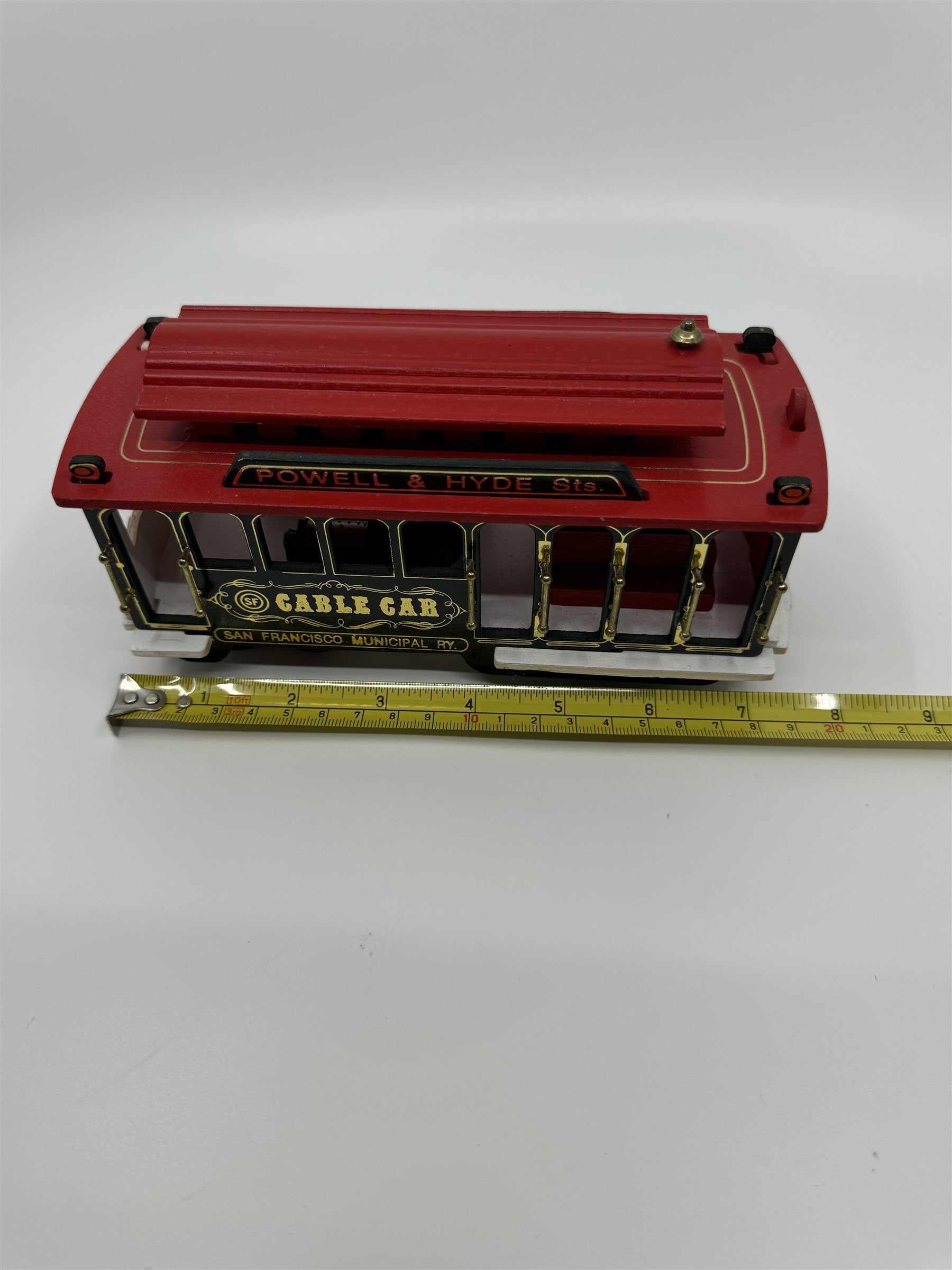 Vintage Powell & Hyde Sts San Francisco Cable Car Wind Up Musical Box Car #39