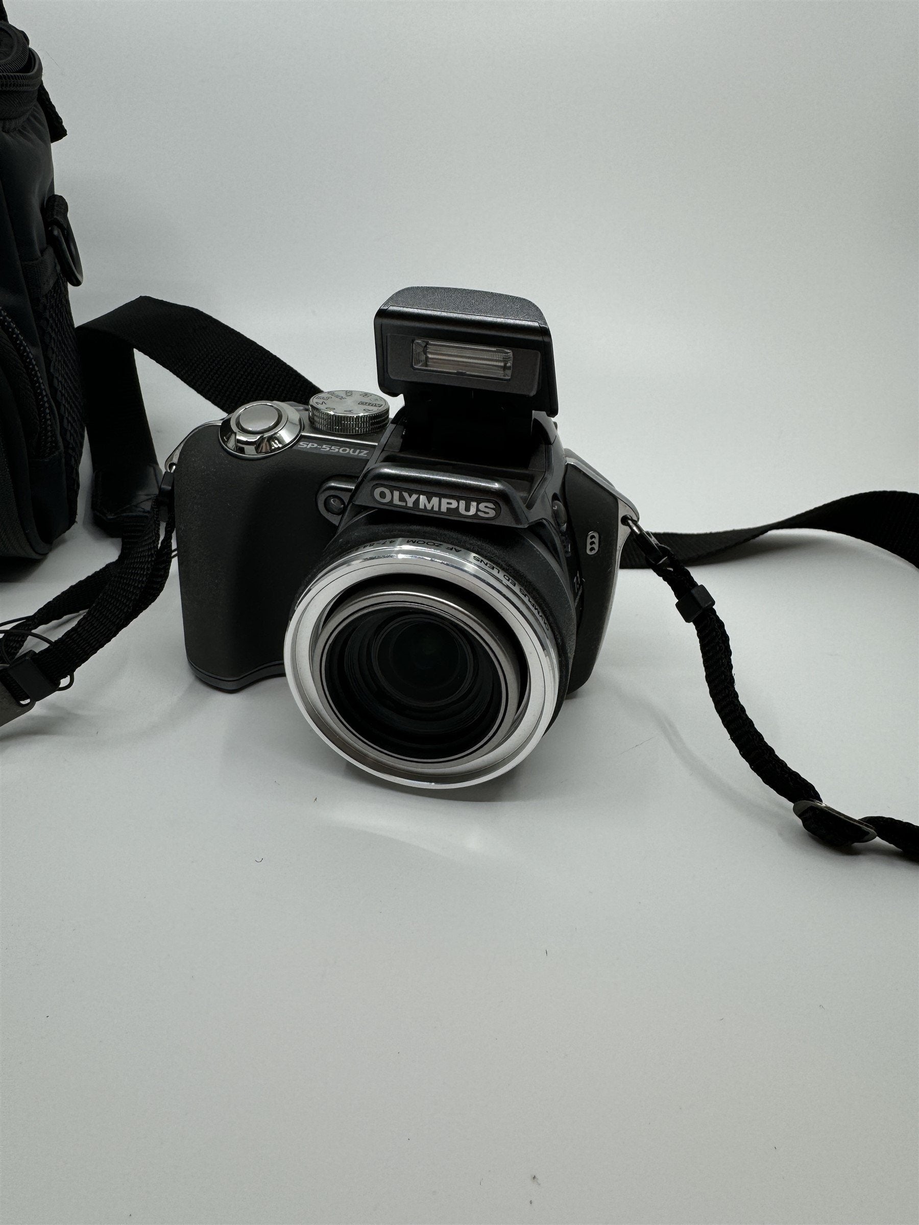 Olympus SP-550UZ AA Battery 7.1MP 18x Zoom Tested Bridge Camera & 2GB XD Card