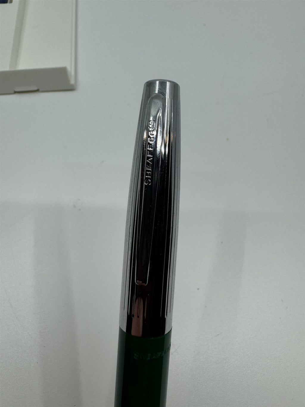 Vintage Sheaffer's Green Resin Fountain Pen /w Blue Ink Cartridge (Dry) In Box