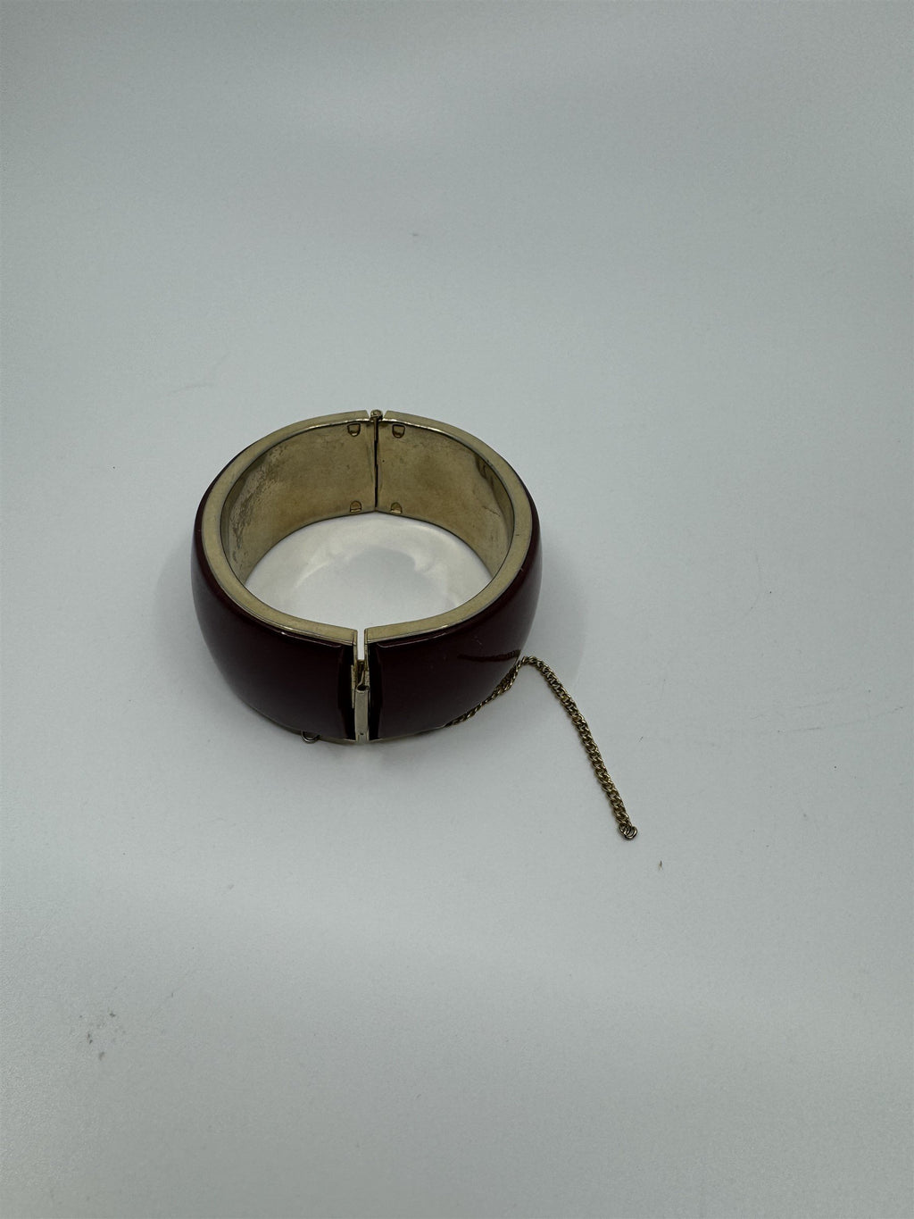Vintage Brown Enamel Gold Tone Hinged Bangle Bracelet with Safety Chain Snapped