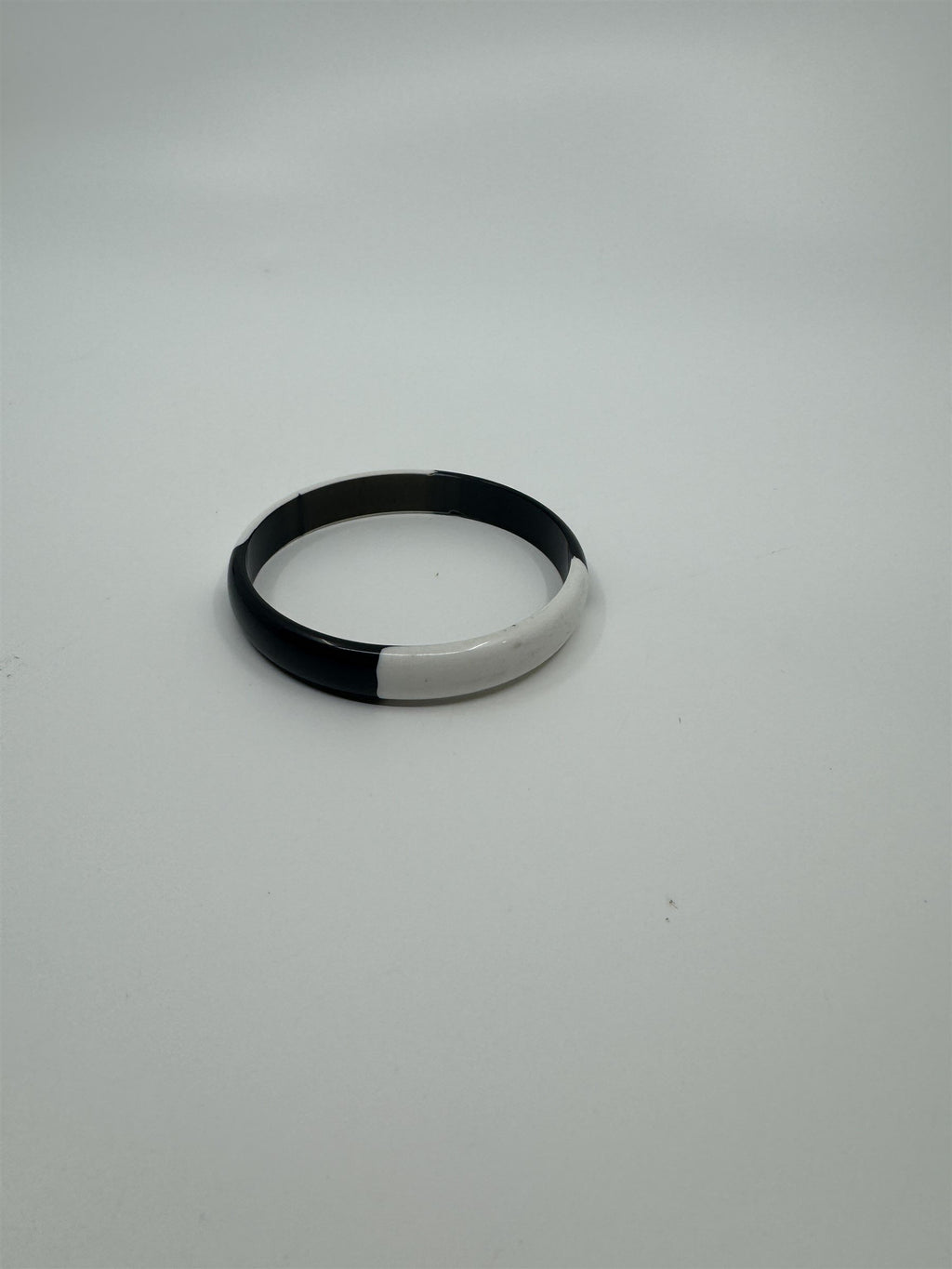 Vintage Black and White Lucite? Bangle Bracelet Black/White Pattern (Scratches)