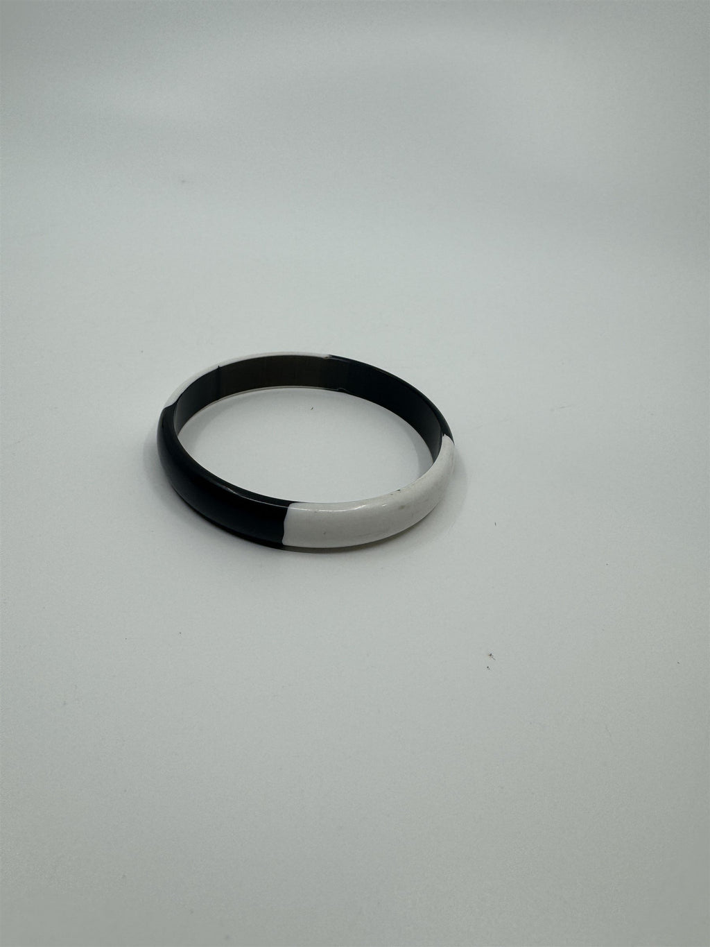 Vintage Black and White Lucite? Bangle Bracelet Black/White Pattern (Scratches)