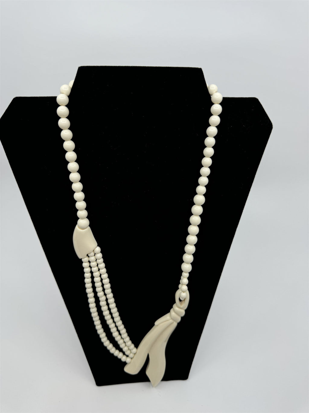 Vtg 1980s Rare Lucite Ribbon Multi-Strand Beaded Necklace Statement Jewelry