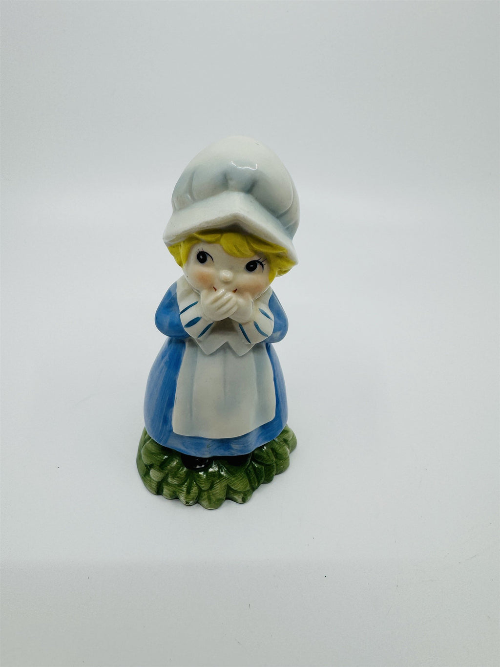 Vintage Treasure Masters Korea Bonnet Girl Covering Smile Snickering Blue Dress