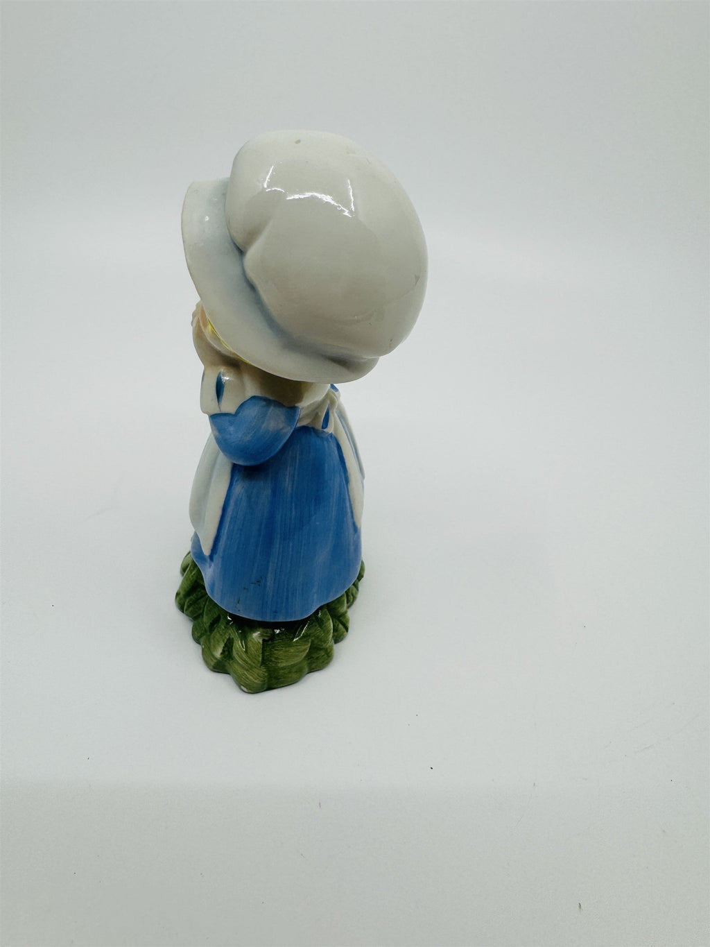 Vintage Treasure Masters Korea Bonnet Girl Covering Smile Snickering Blue Dress
