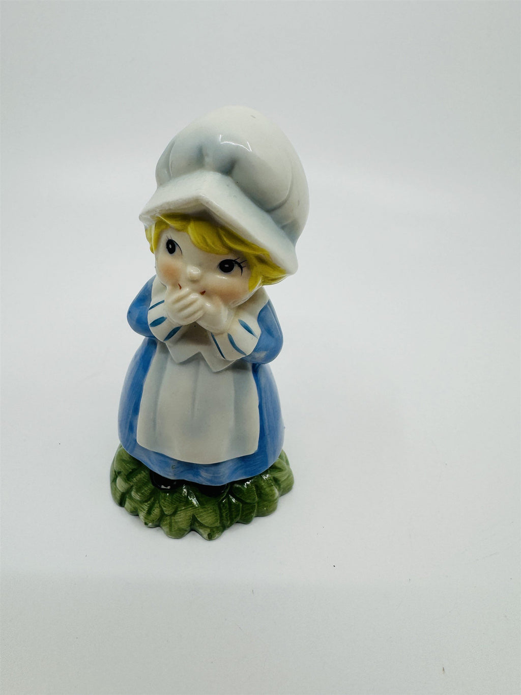 Vintage Treasure Masters Korea Bonnet Girl Covering Smile Snickering Blue Dress