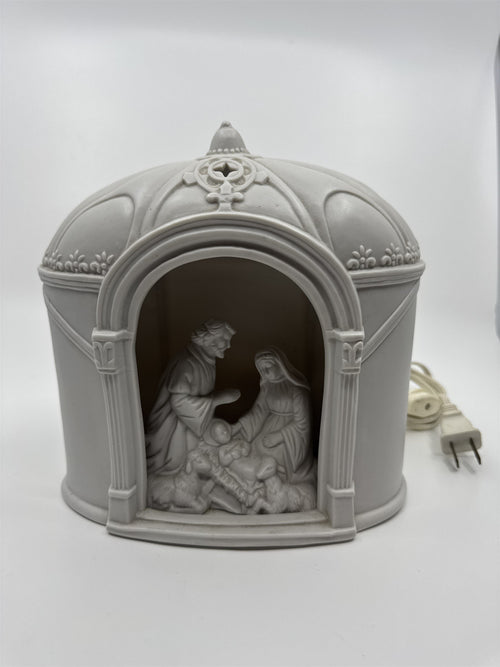 8" White Porcelain Nativity Scene Figurine Stratford Masterworks Christmas Works