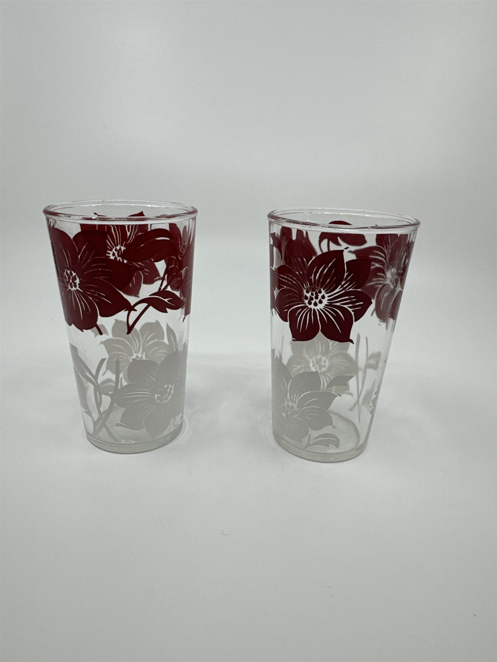 Set of 2 Vintage Hazel Atlas Red/White Hawaiian Hibiscus Swanky Swigs Glasses