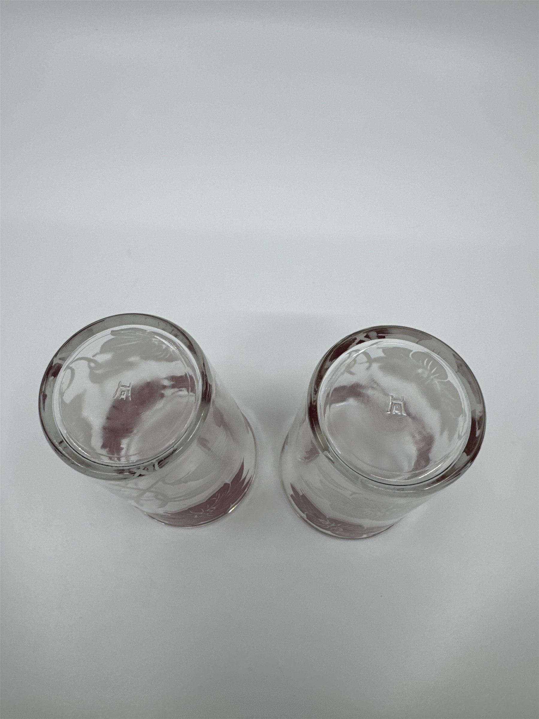 Set of 2 Vintage Hazel Atlas Red/White Hawaiian Hibiscus Swanky Swigs Glasses
