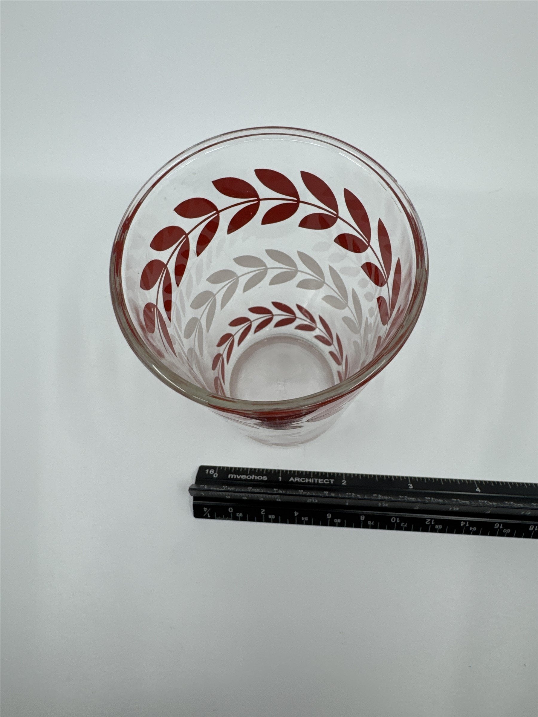 Vintage Hazel Atlas Red/White Horizontal Flower Vines Swanky Swigs Glass
