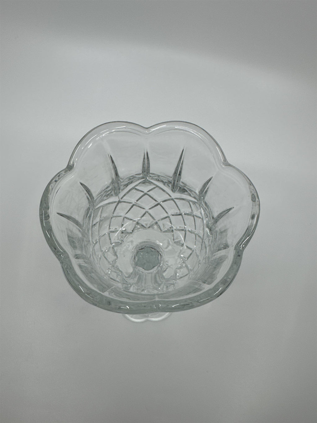 Vintage Homco Home Interiors Glass Pedestal Candle Holder Scalloped Edge Votive