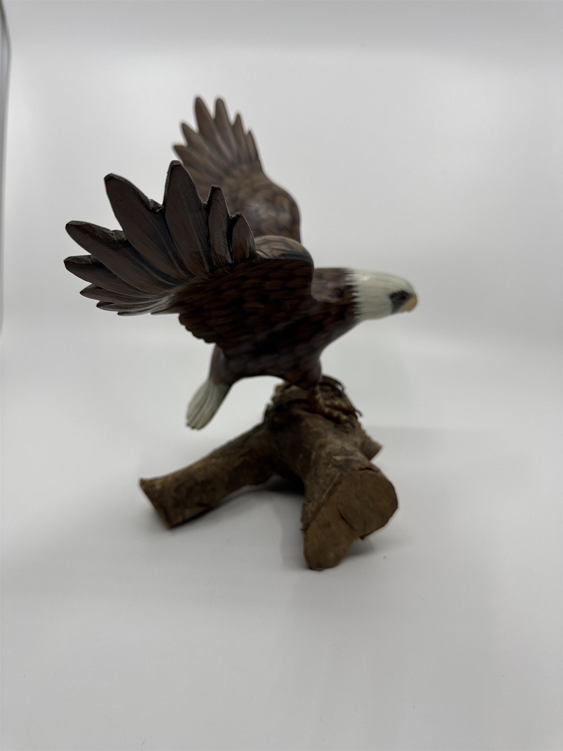 Hand Painted Wooden American Bald Eagle Figurine Statue on Real Wood Base EUC