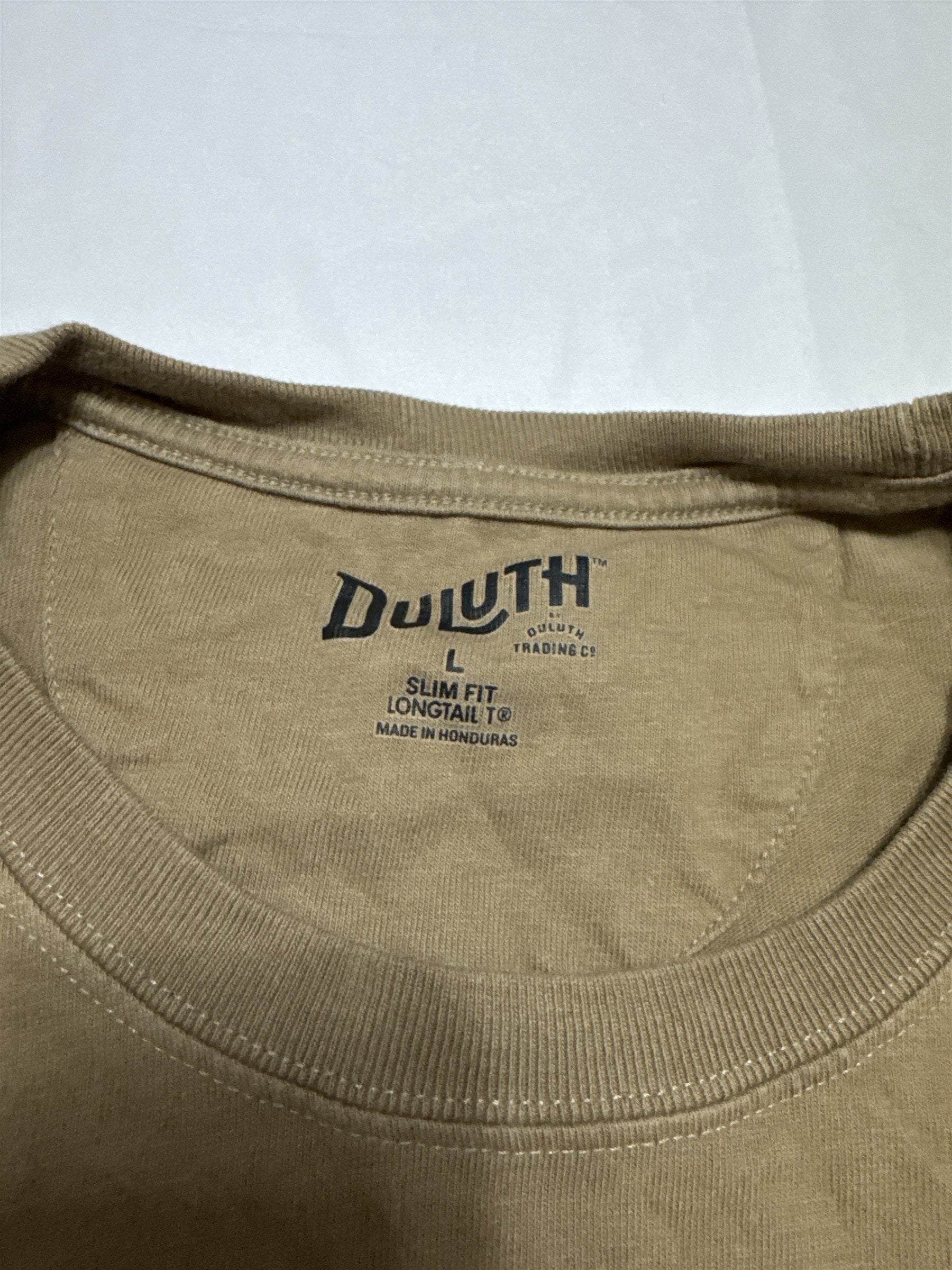 Duluth Trading Co Mens Longtail T-Shirt Pocket Size Large Tan Brown Mink Slim