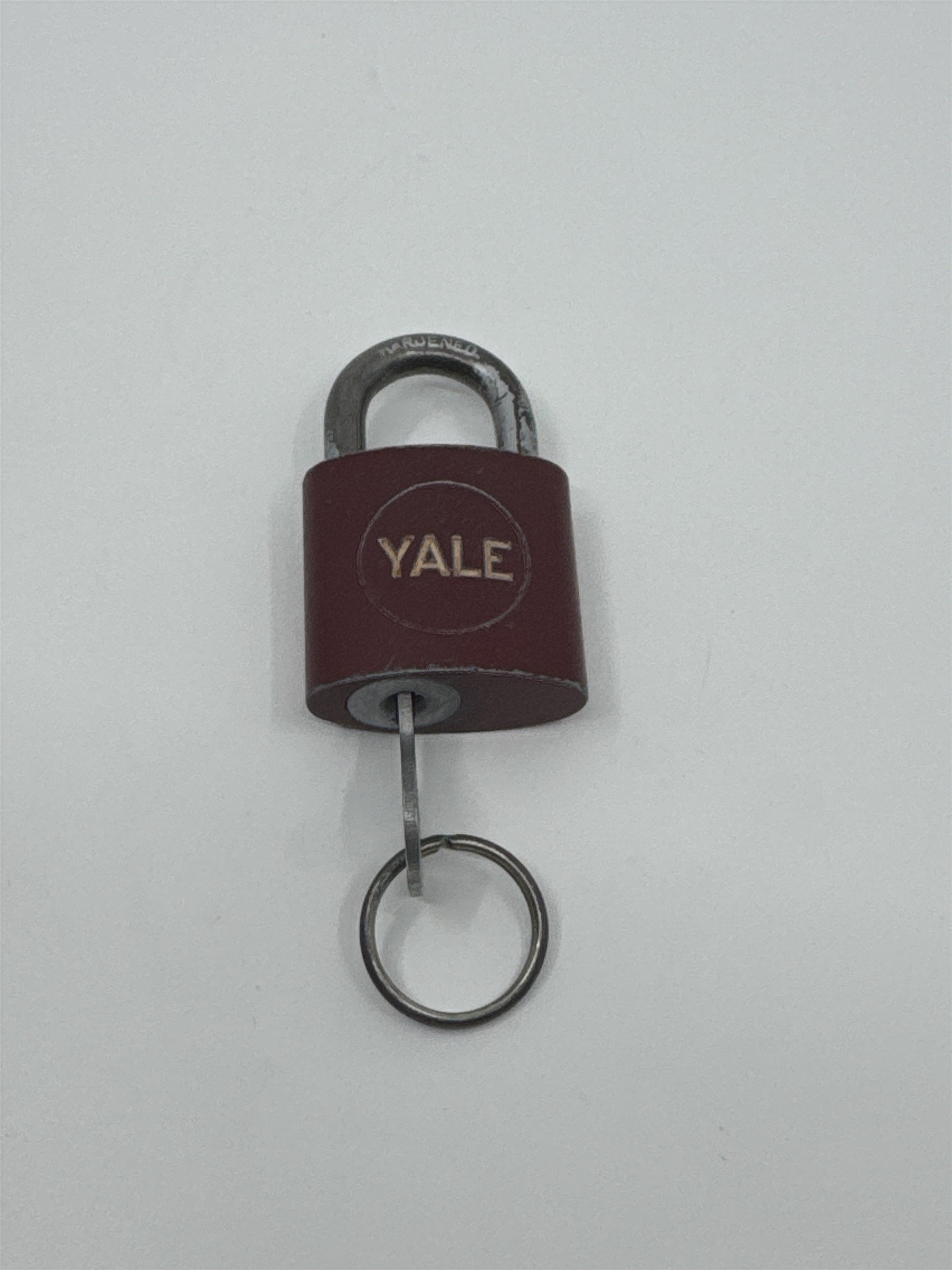Vintage Yale & Towne Red Lock Padlock /w Working Key USA Hardened 2-1/2"
