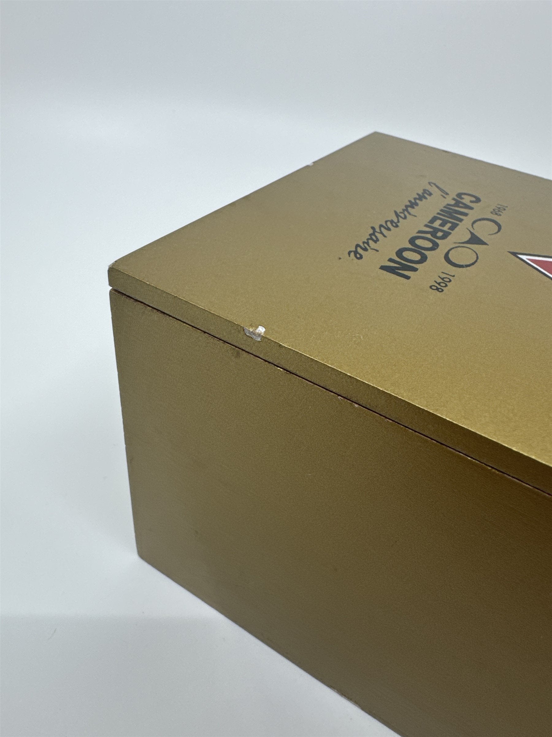 1968 CAO 1998 Cameroon L'anniversaire Wooden Cigar Box for 20 Cigars Nicaragua