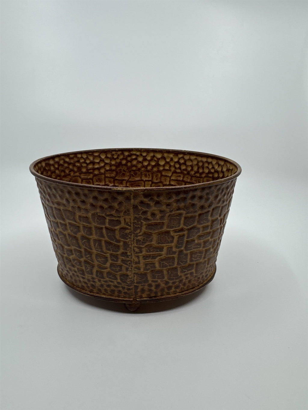 Vintage Home Interiors Crocodile Alligator Safari Texture Tan Metal Basket Rare