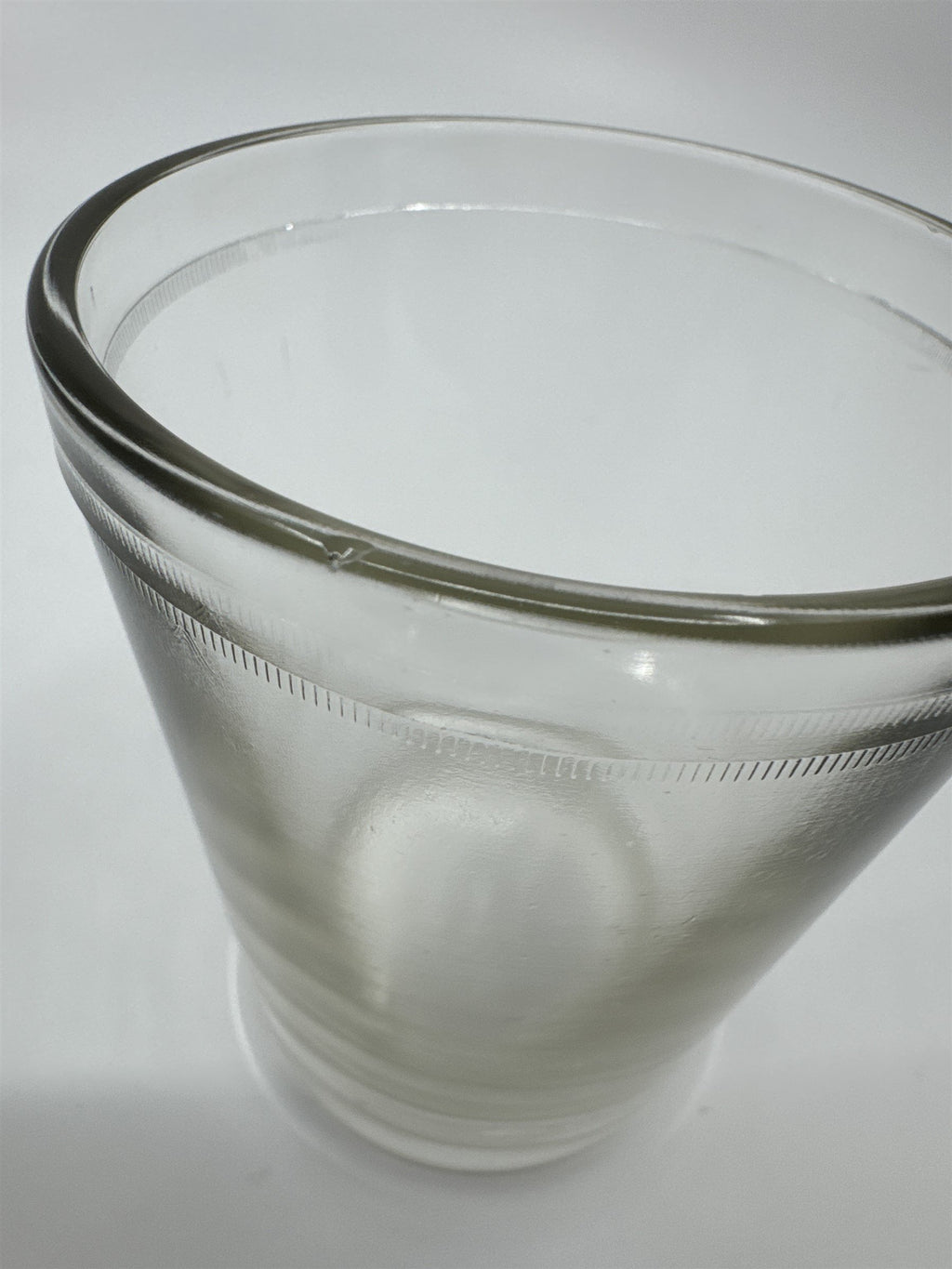 Vintage Juice Glass Jelly Jar Drinking Glass /w Chess Pawn Design on Bottom 564